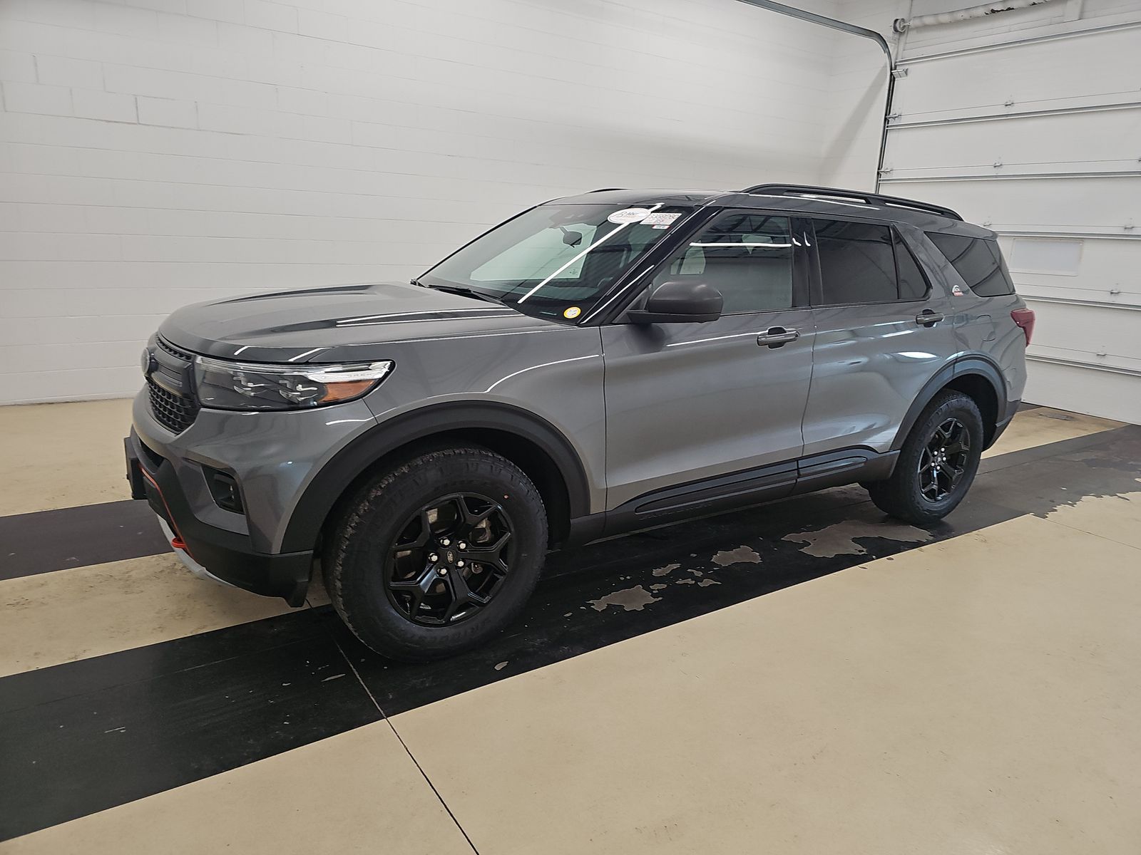 FORD EXPLORER - 1