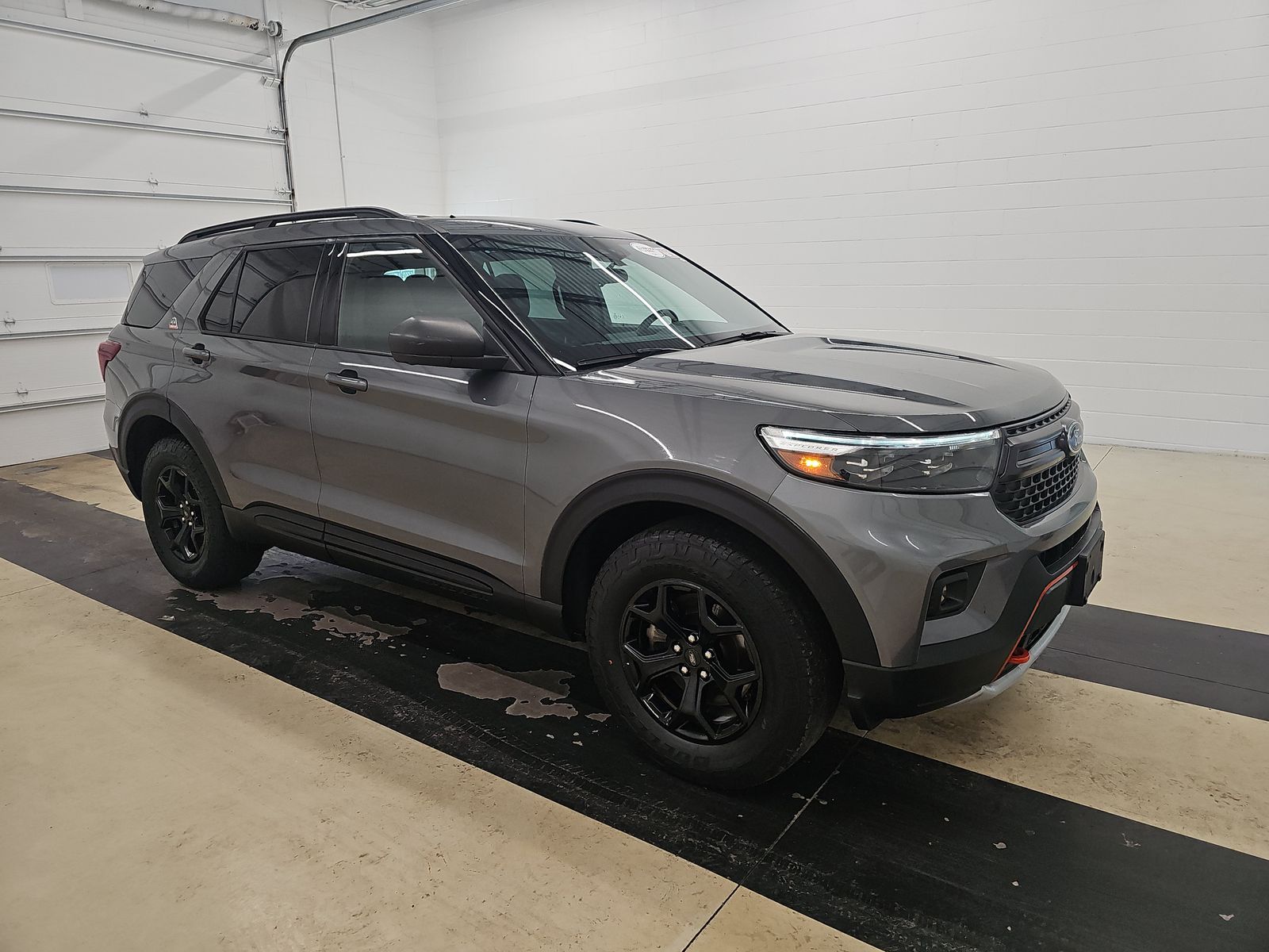 FORD EXPLORER - 4
