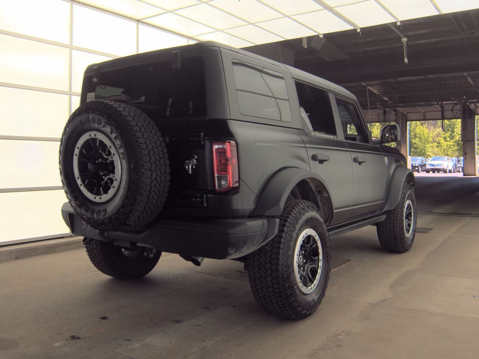 FORD BRONCO - 6