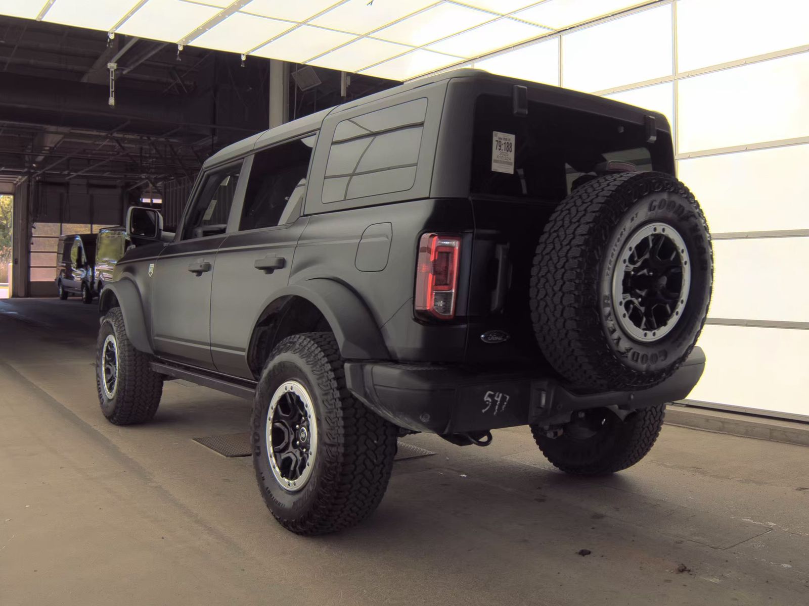 FORD BRONCO - 9
