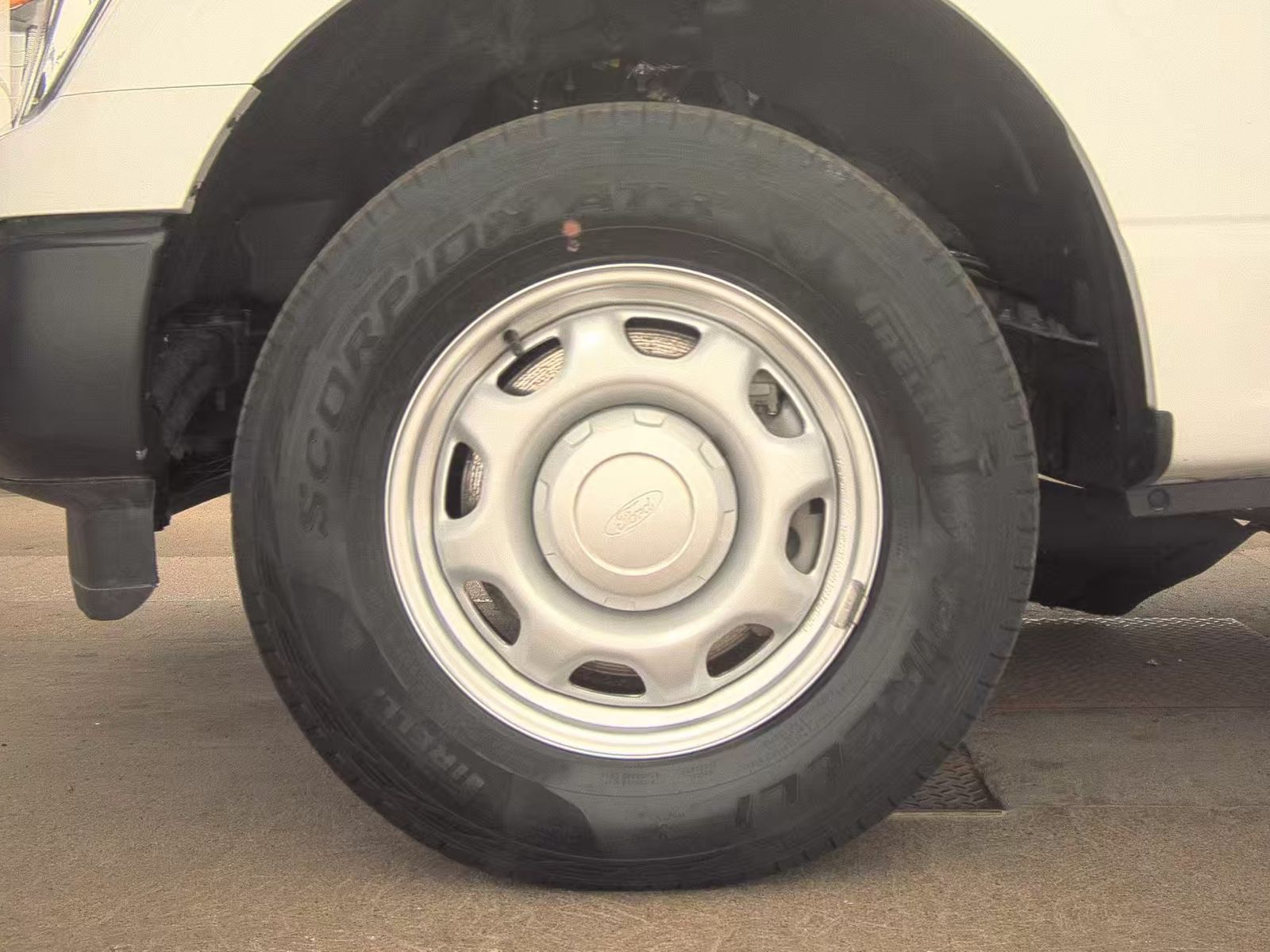 FORD F-150 - 10