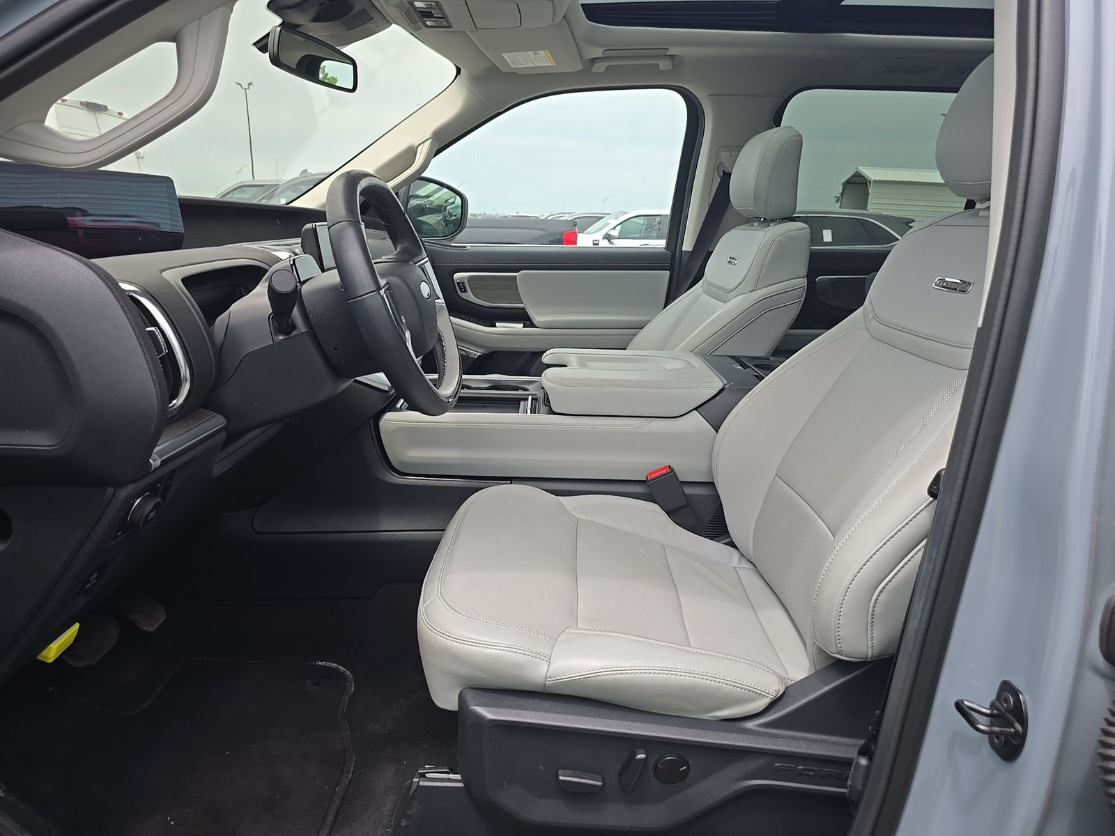 FORD EXPEDITION MAX - 8