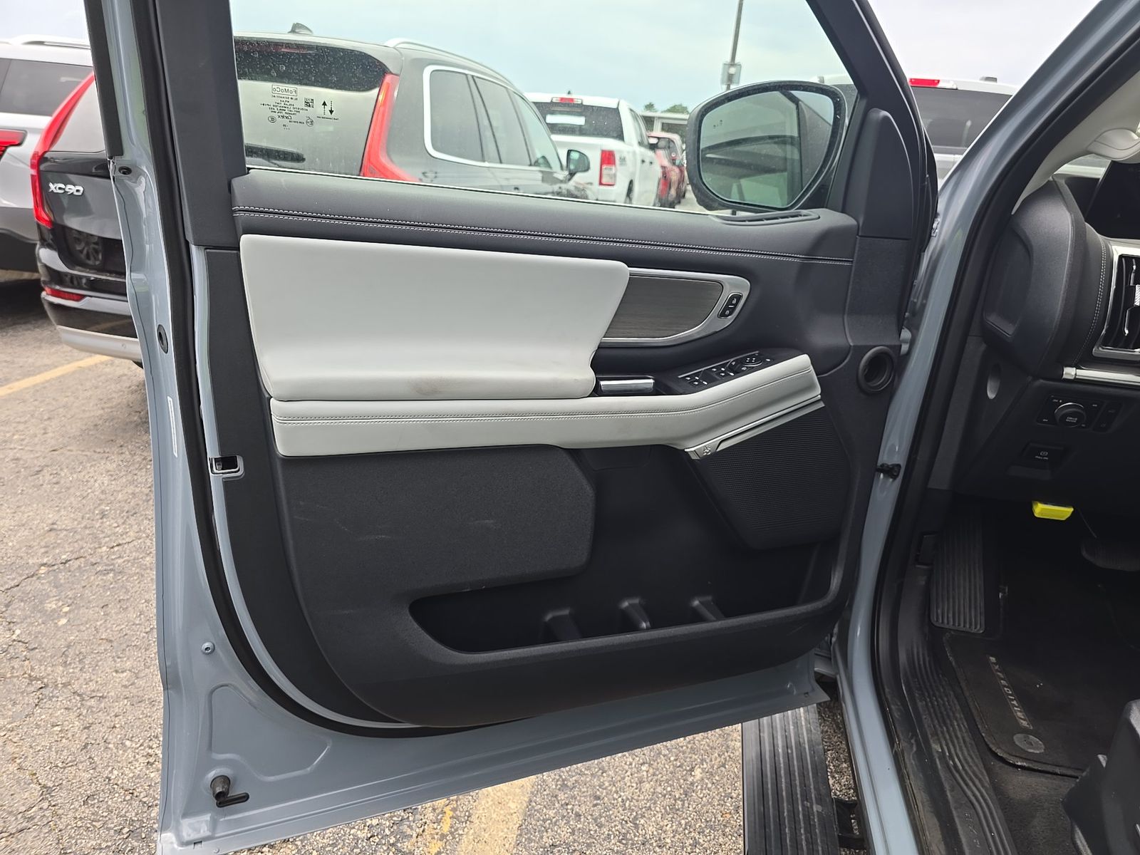 FORD EXPEDITION MAX - 10