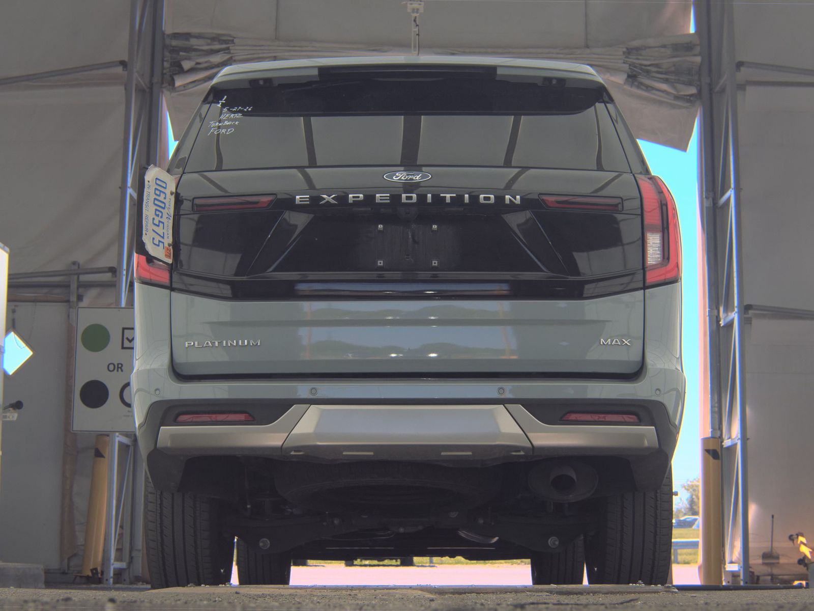 FORD EXPEDITION MAX - 8