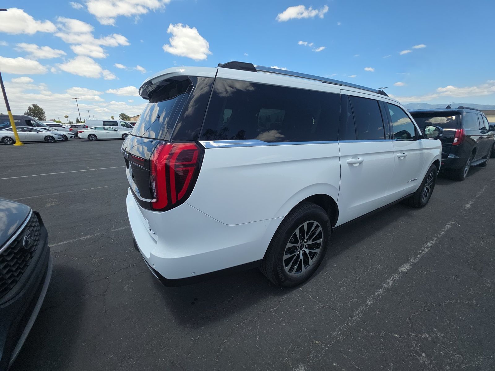 FORD EXPEDITION MAX - 5