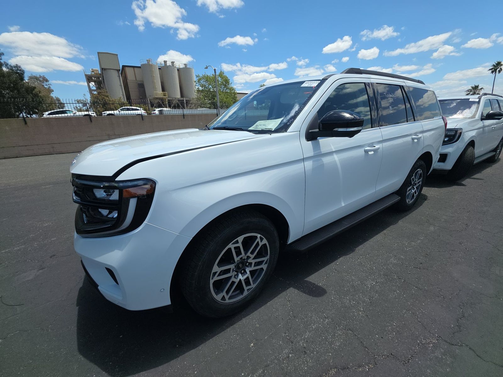 FORD EXPEDITION - 1