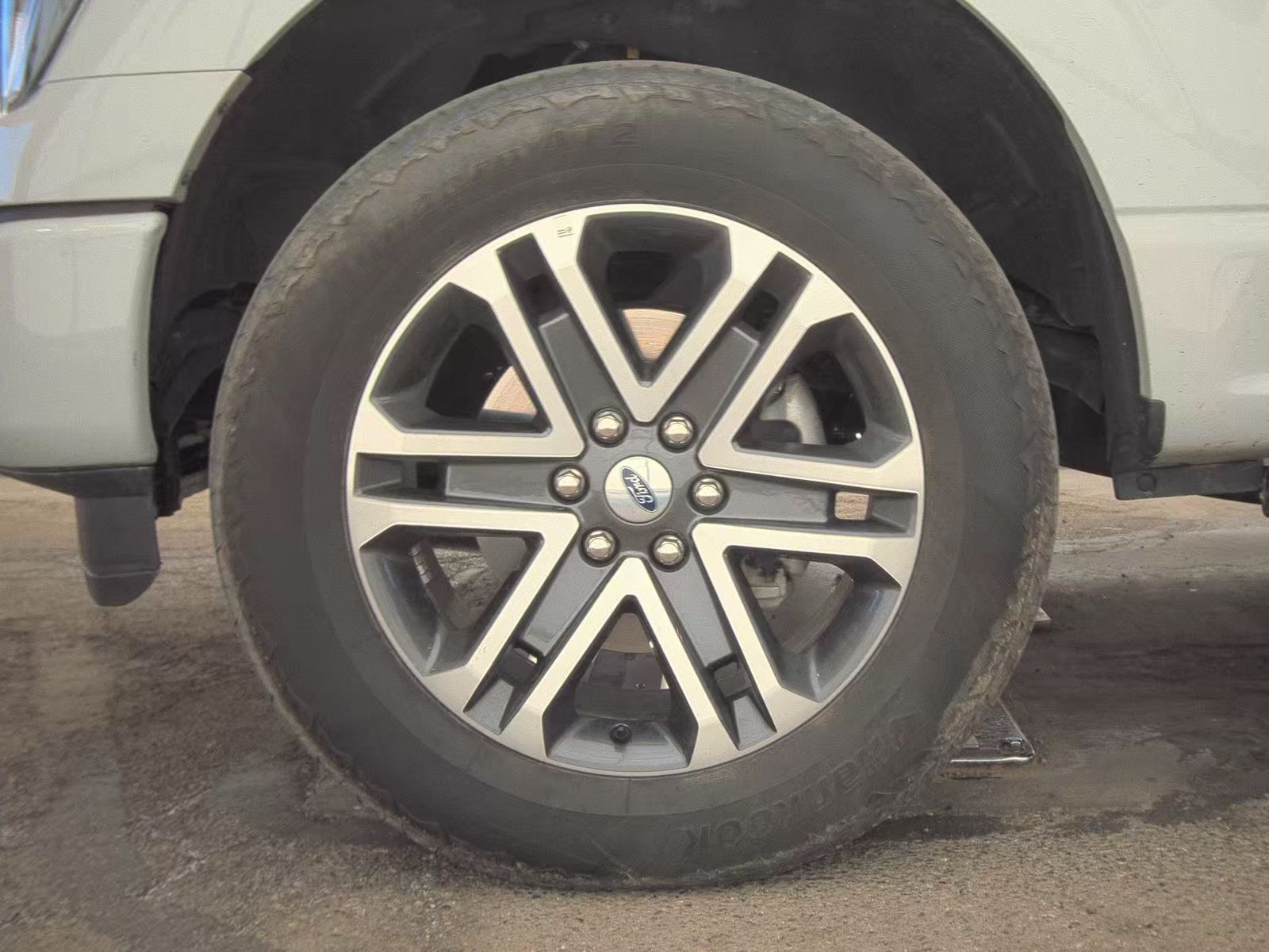 FORD F-150 - 10