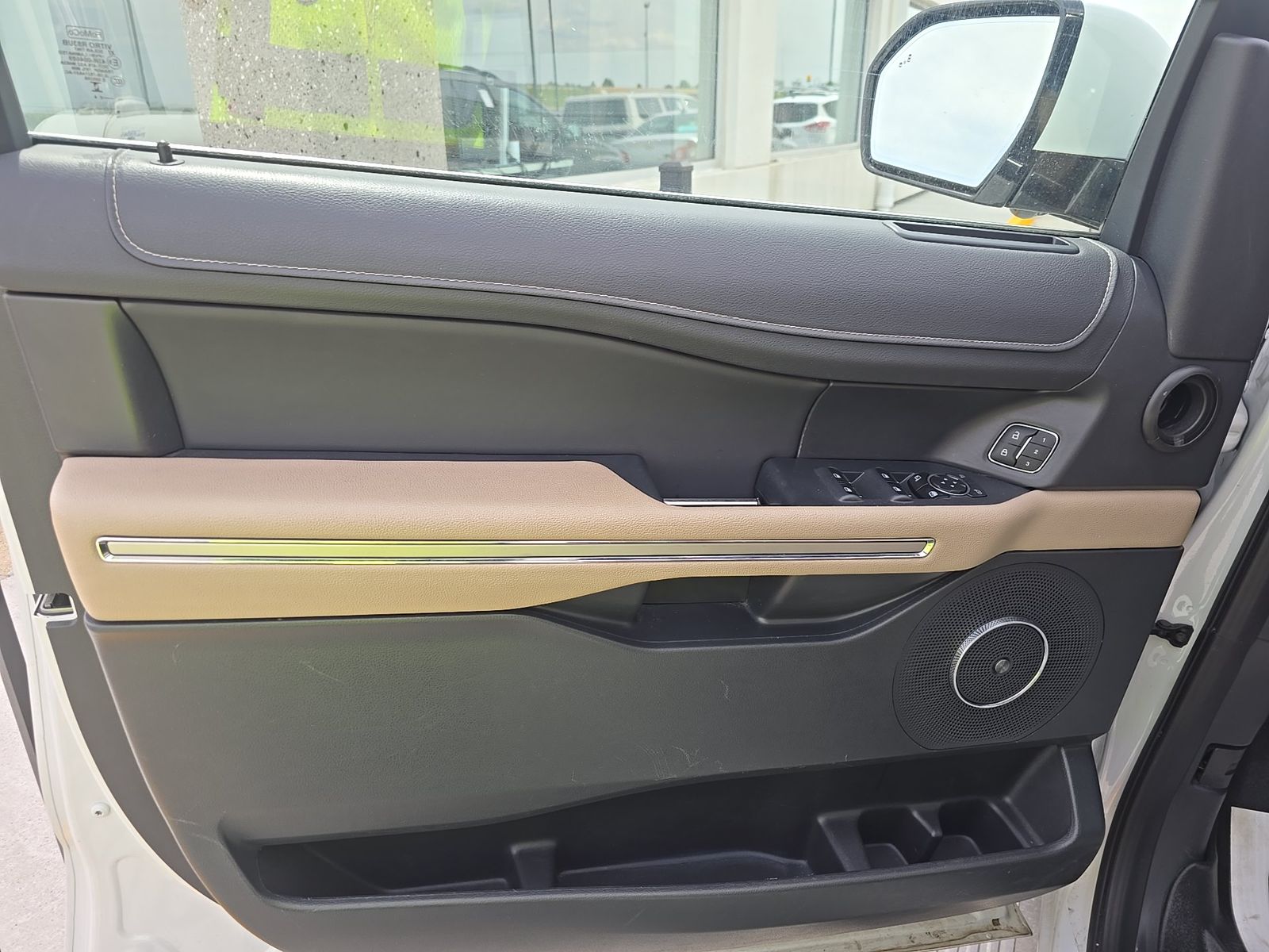 FORD EXPEDITION MAX - 10