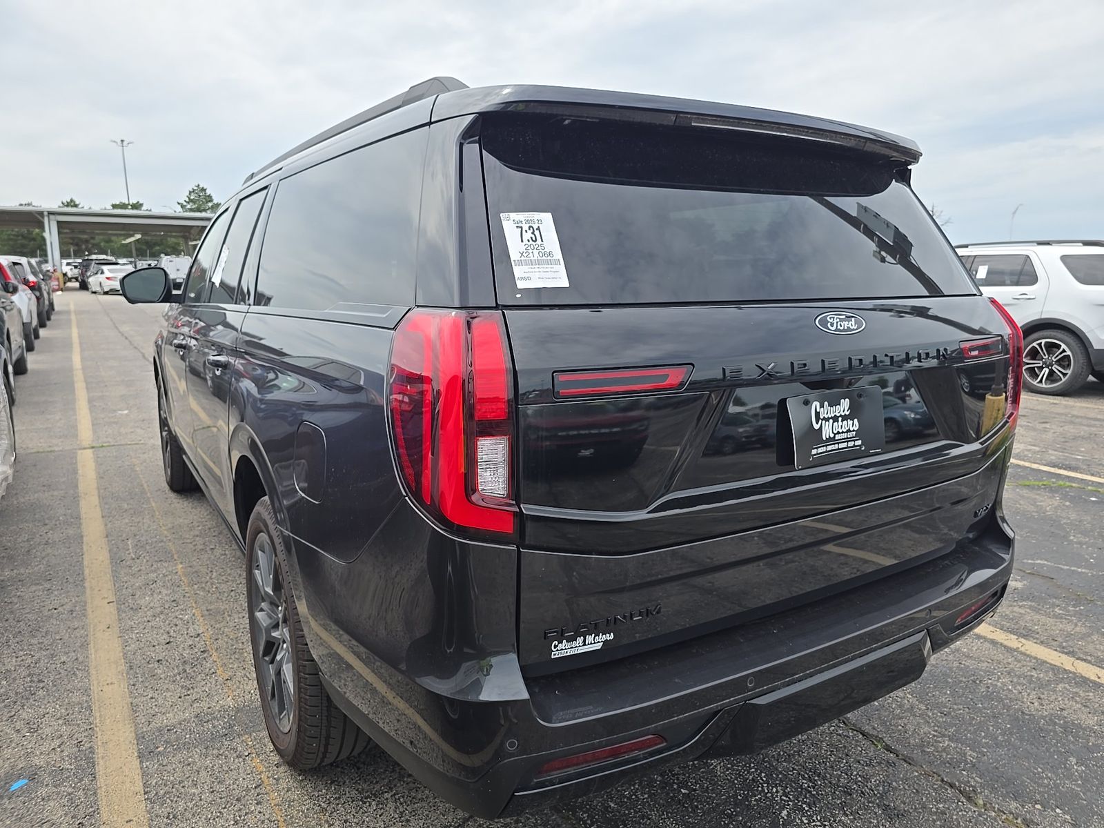 FORD EXPEDITION MAX - 7