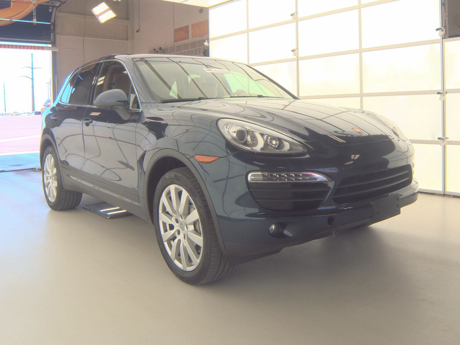 PORSCHE CAYENNE - 5