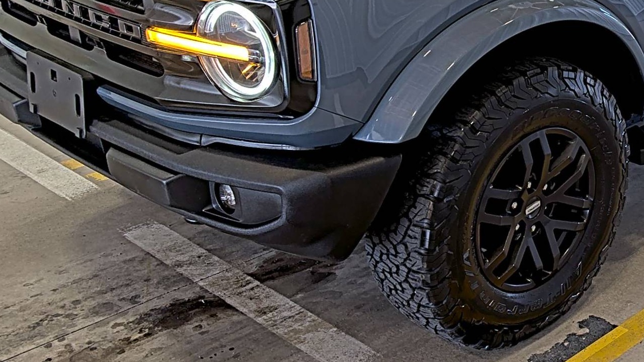 FORD BRONCO - 8