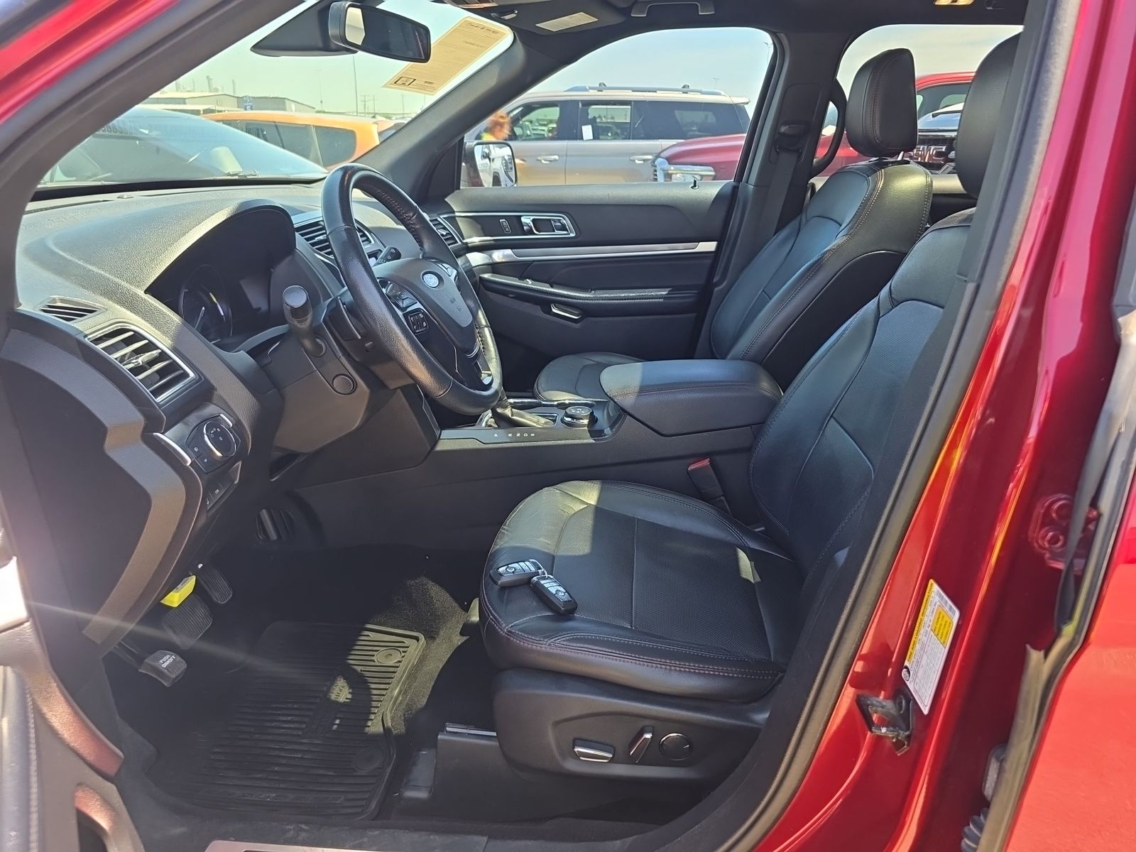 FORD EXPLORER - 8