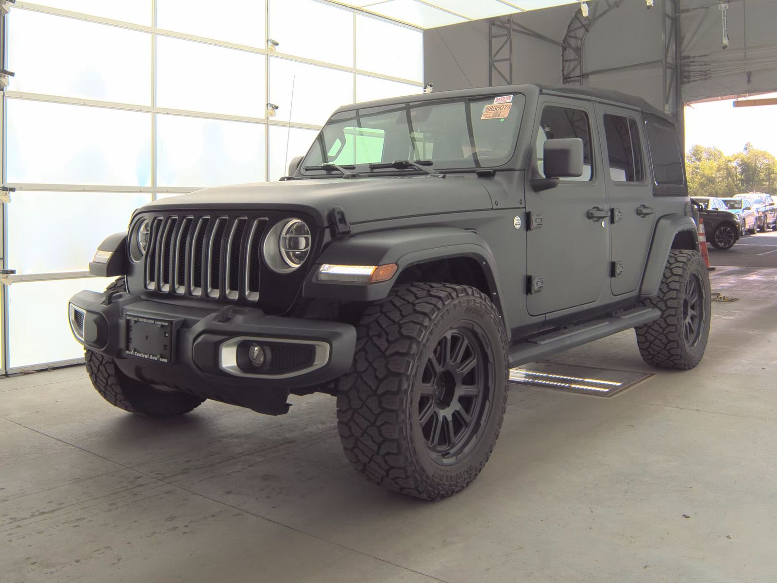 2022 Jeep Wrangler Unlimited Sahara AWD