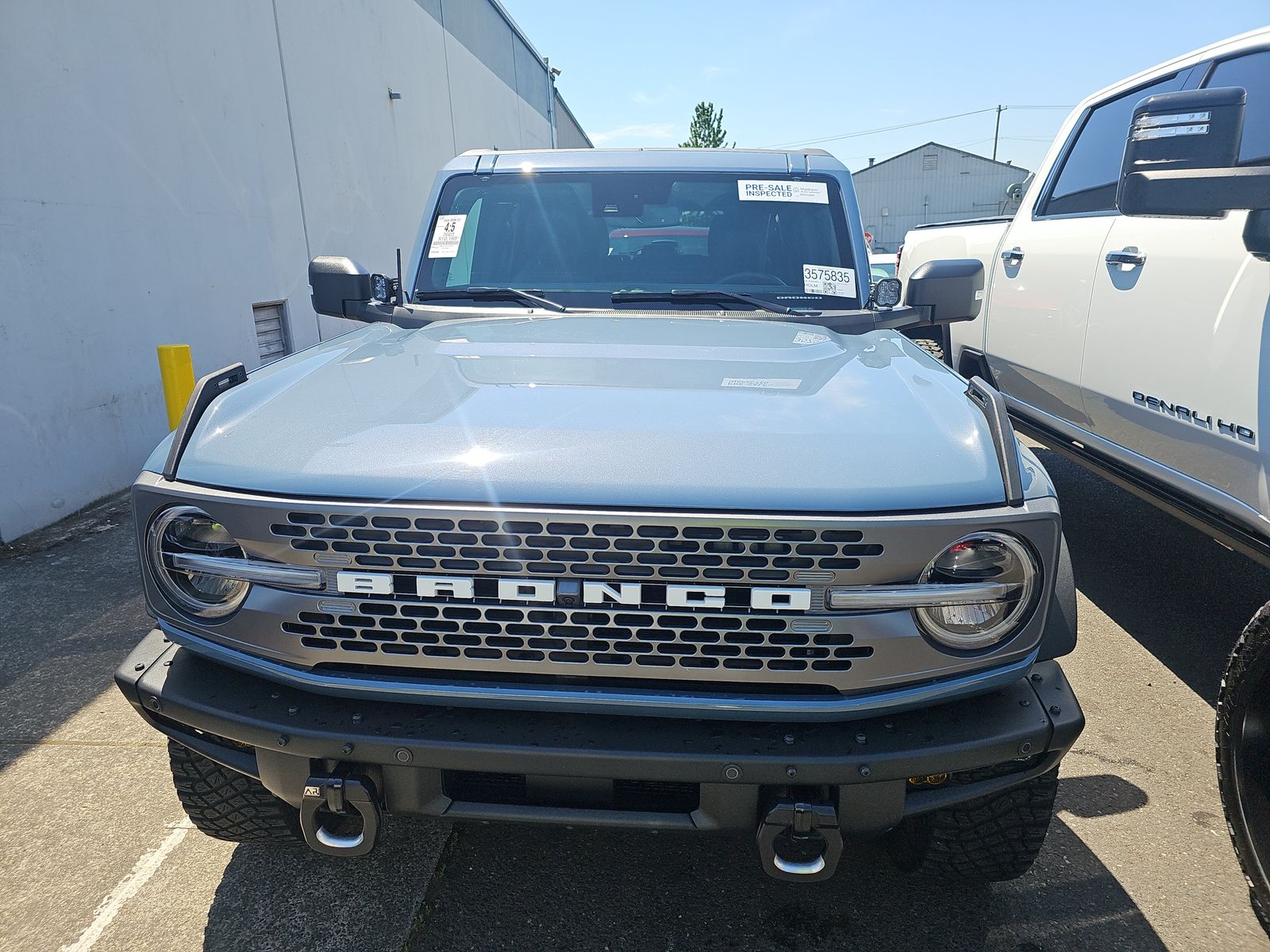 FORD BRONCO - 3
