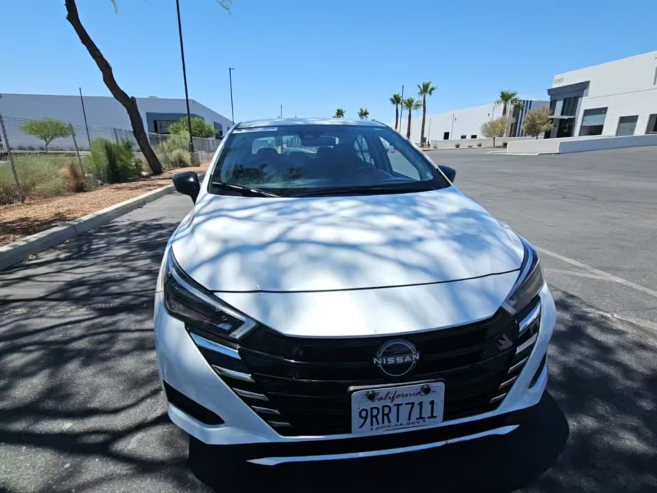 NISSAN VERSA - 3