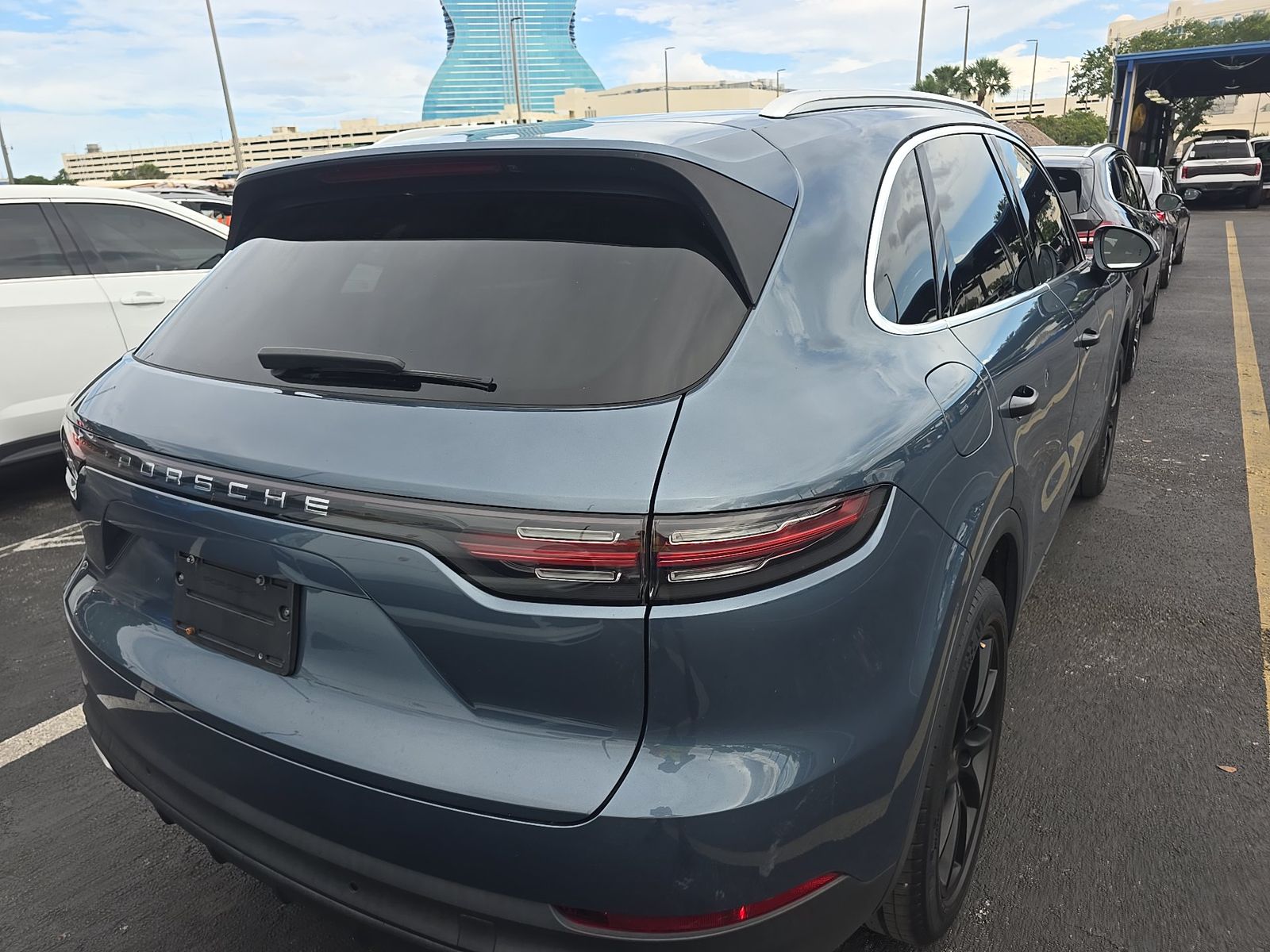 PORSCHE CAYENNE - 5