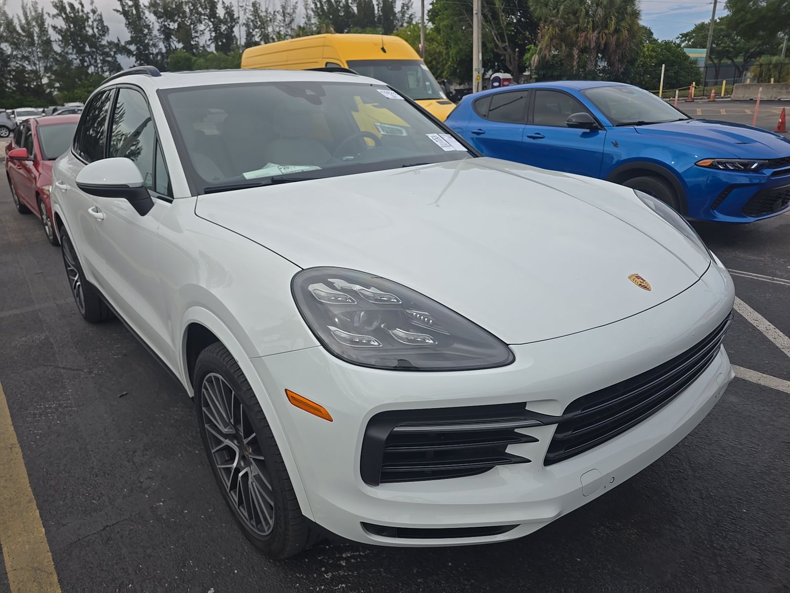 PORSCHE CAYENNE - 4
