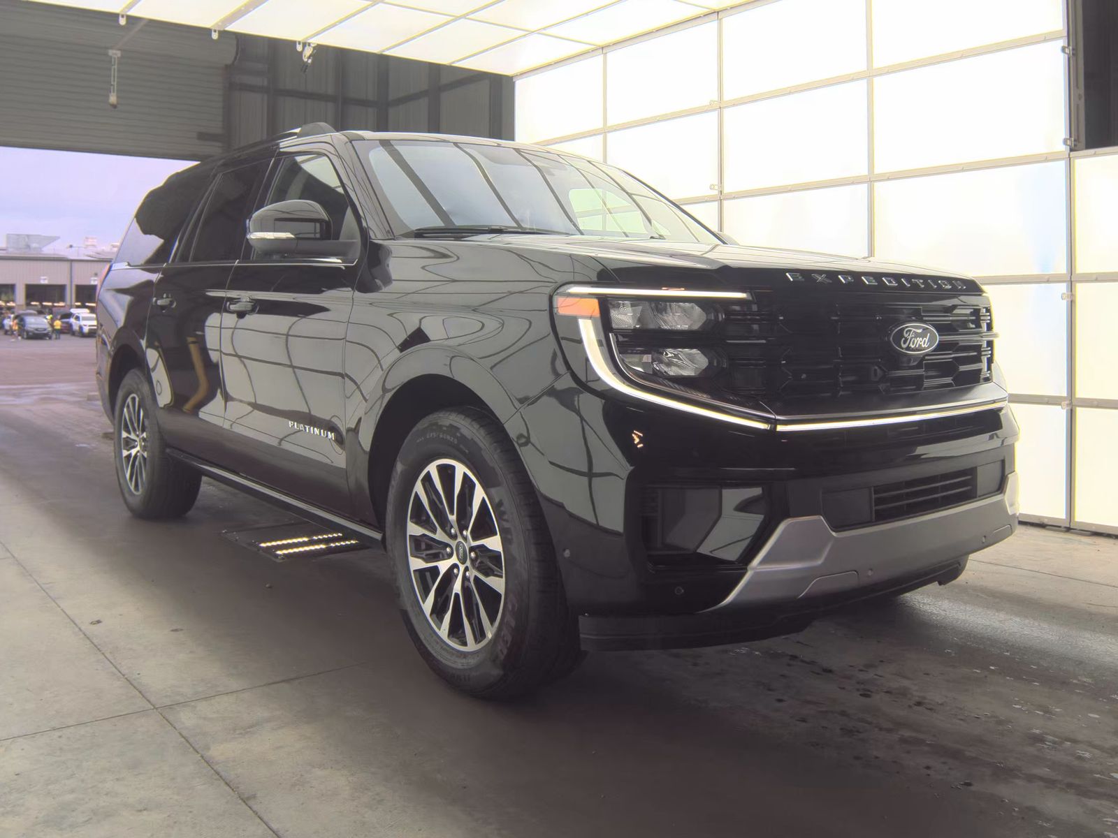 FORD EXPEDITION MAX - 4