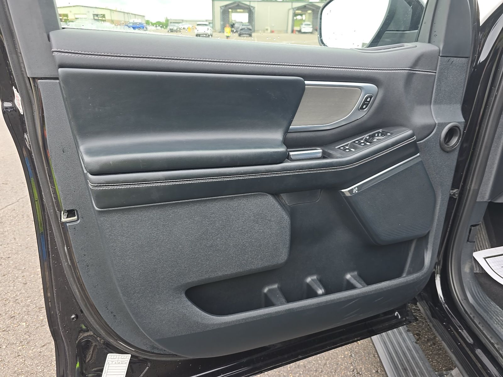 FORD EXPEDITION MAX - 10