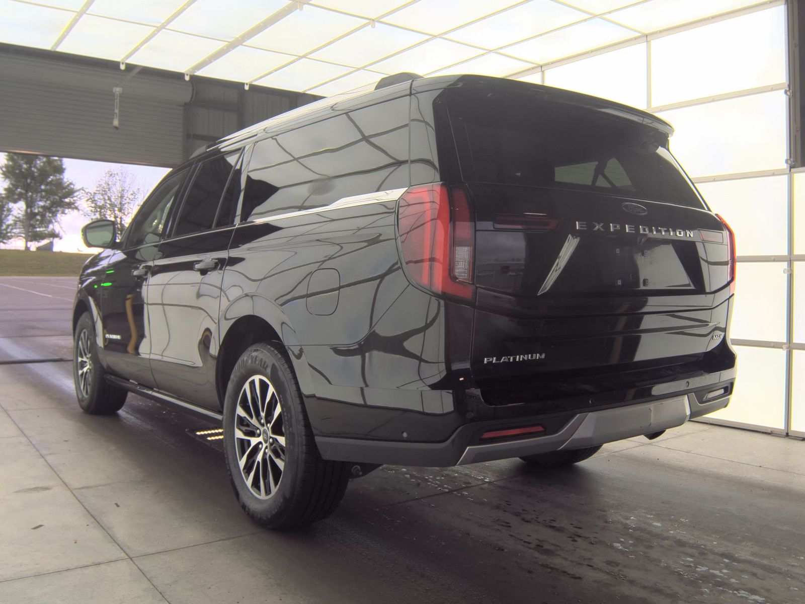 FORD EXPEDITION MAX - 7