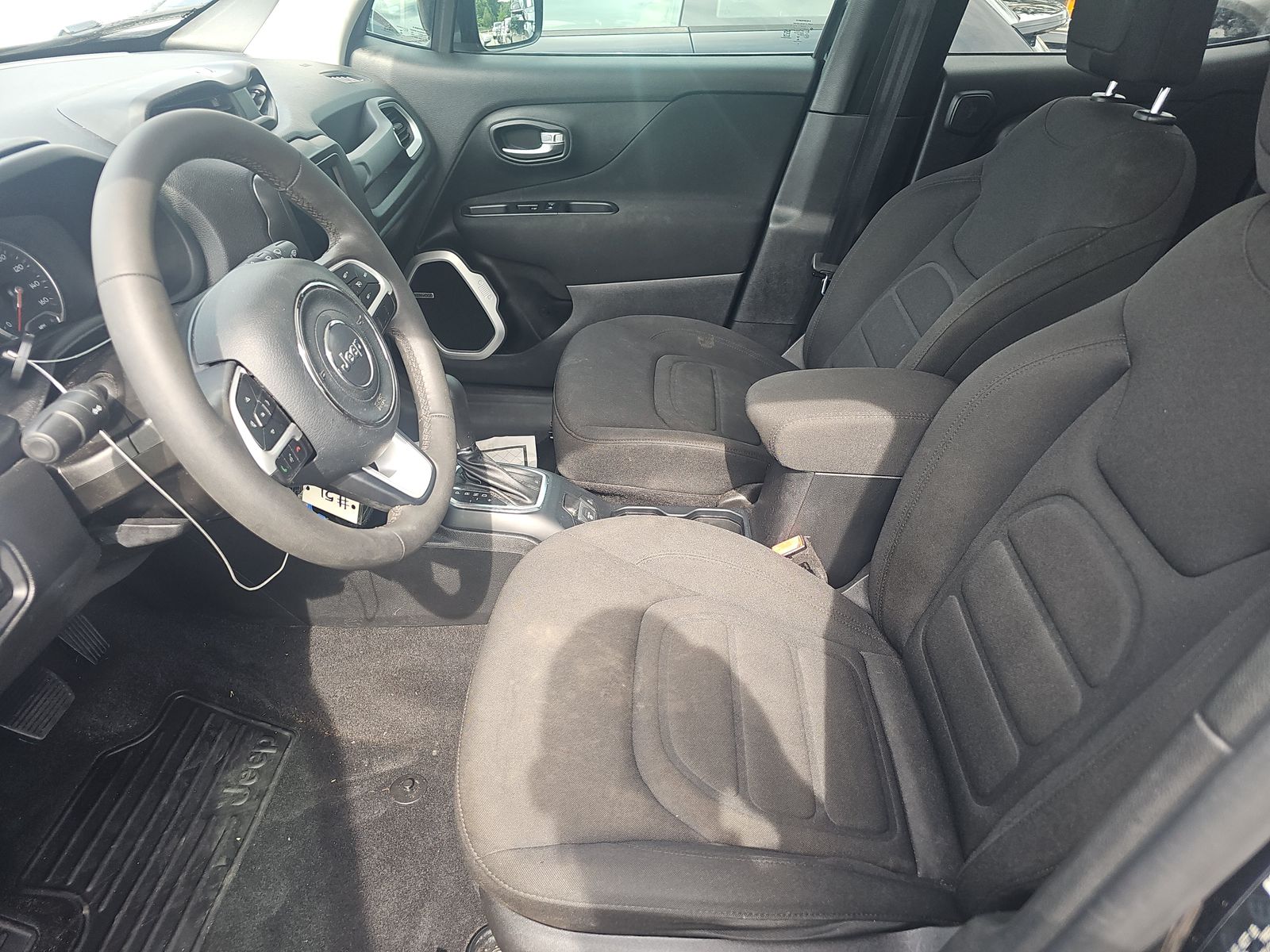 2021 Jeep Renegade Latitude FWD