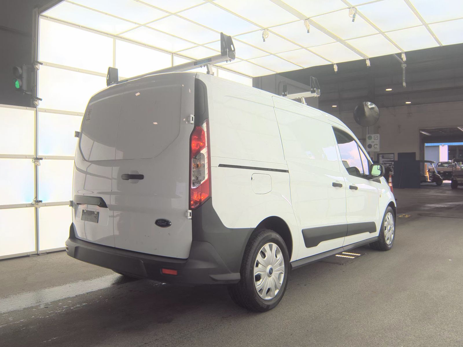 FORD TRANSIT CONNECT - 6