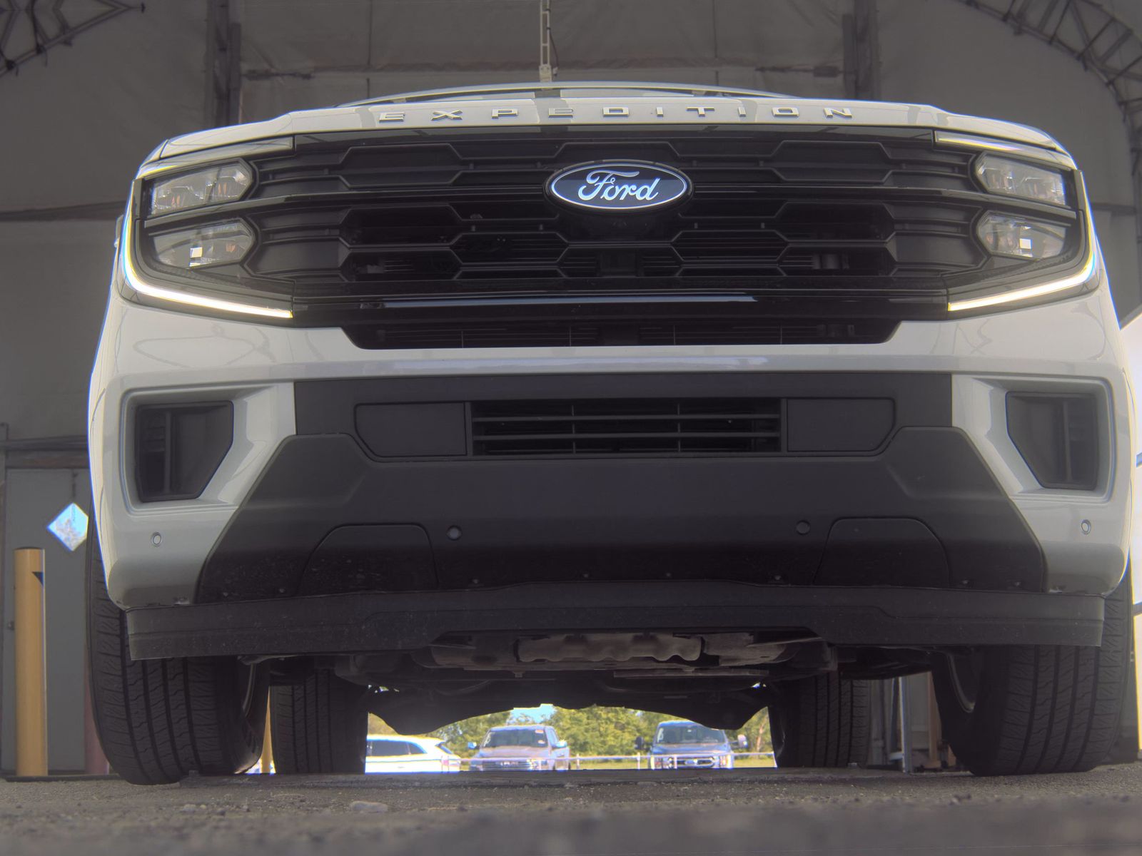 FORD EXPEDITION MAX - 4