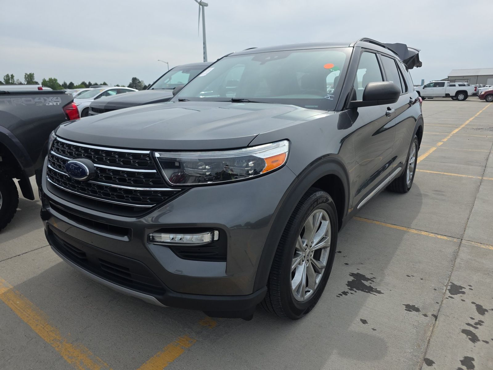 FORD EXPLORER - 1