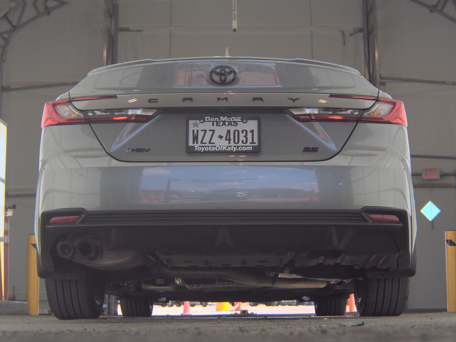 TOYOTA CAMRY - 8
