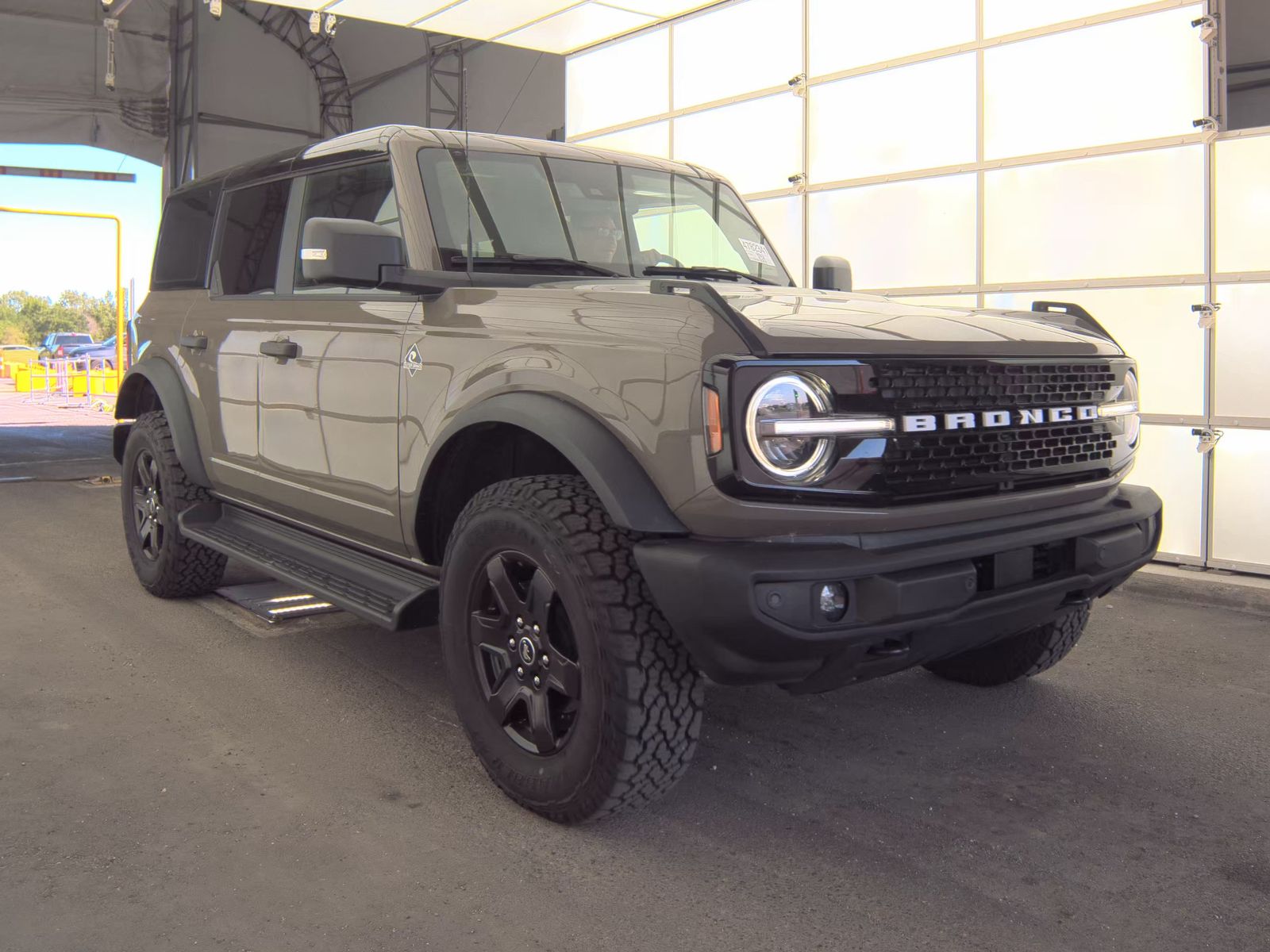 FORD BRONCO - 5