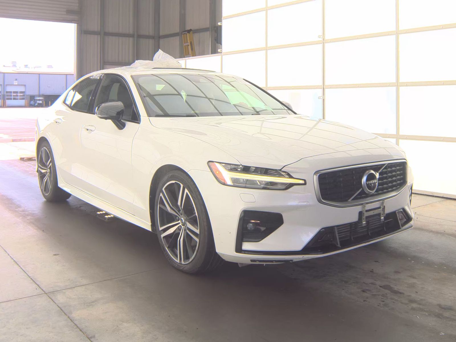 2019 Volvo S60 T5 R-Design FWD