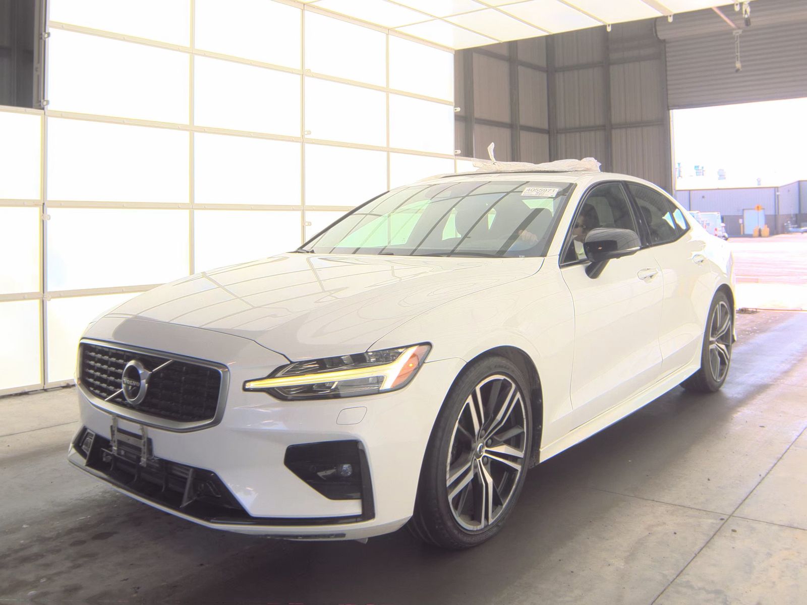 2019 Volvo S60 T5 R-Design FWD