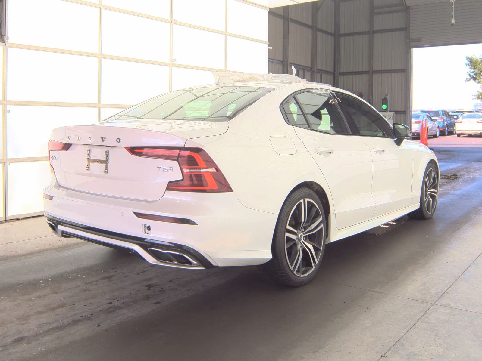 2019 Volvo S60 T5 R-Design FWD