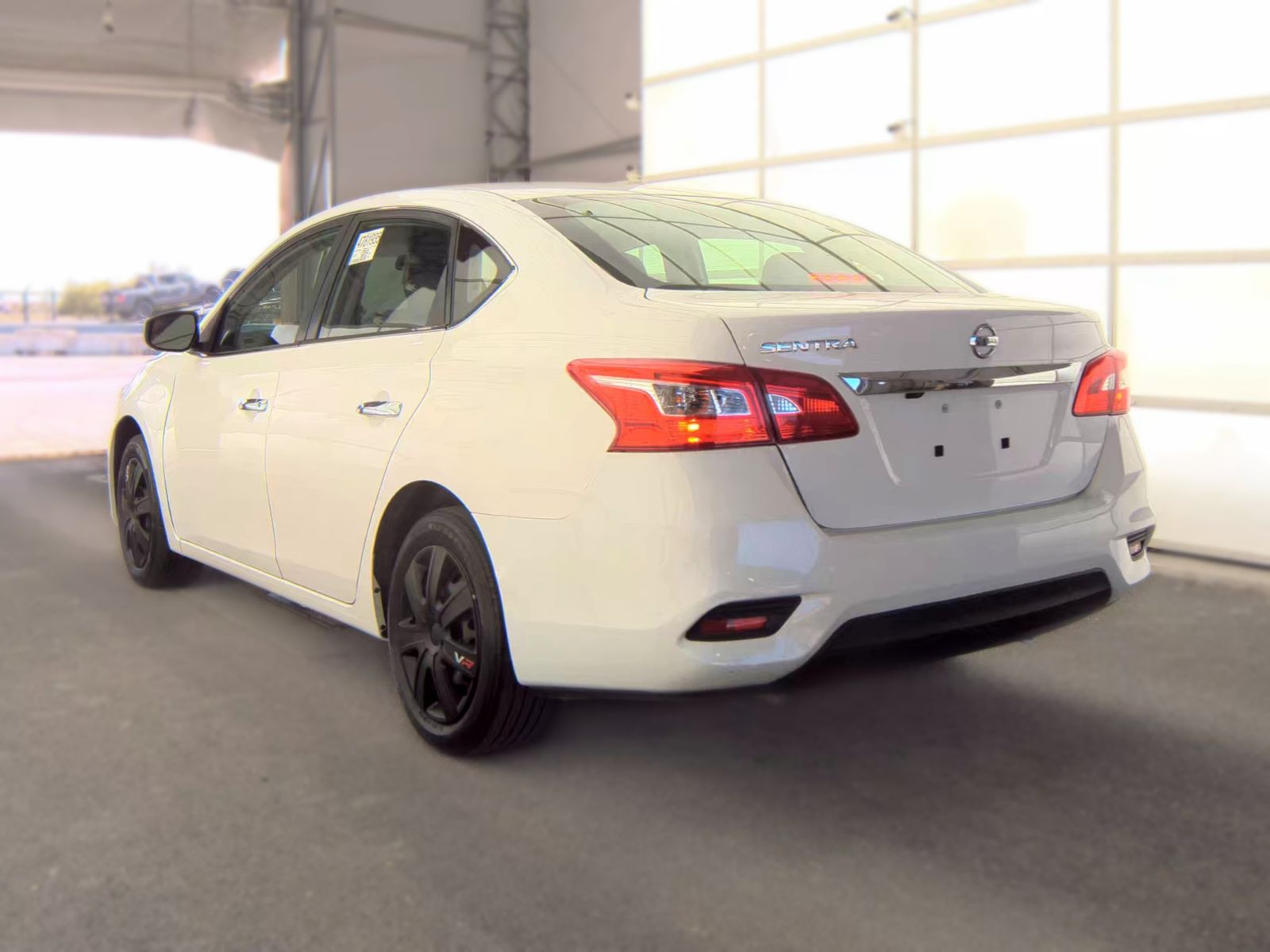 NISSAN SENTRA - 9