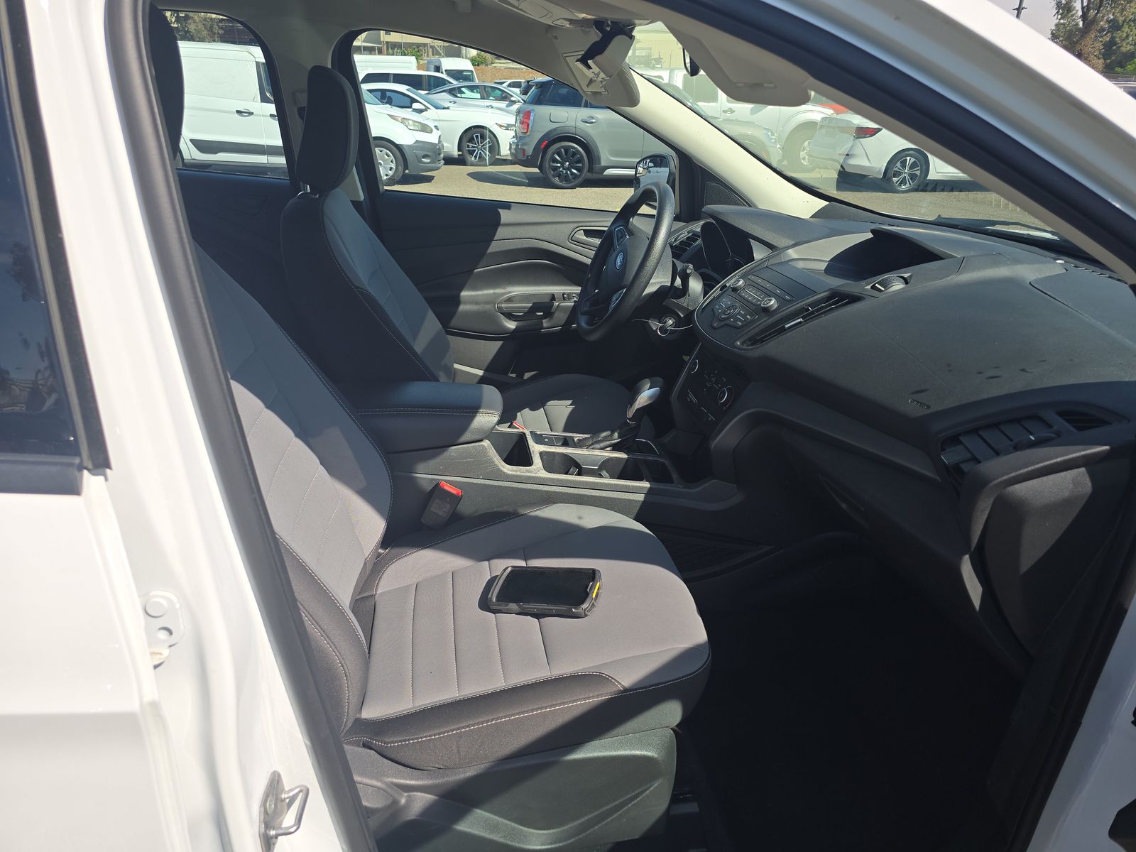 FORD ESCAPE - 9