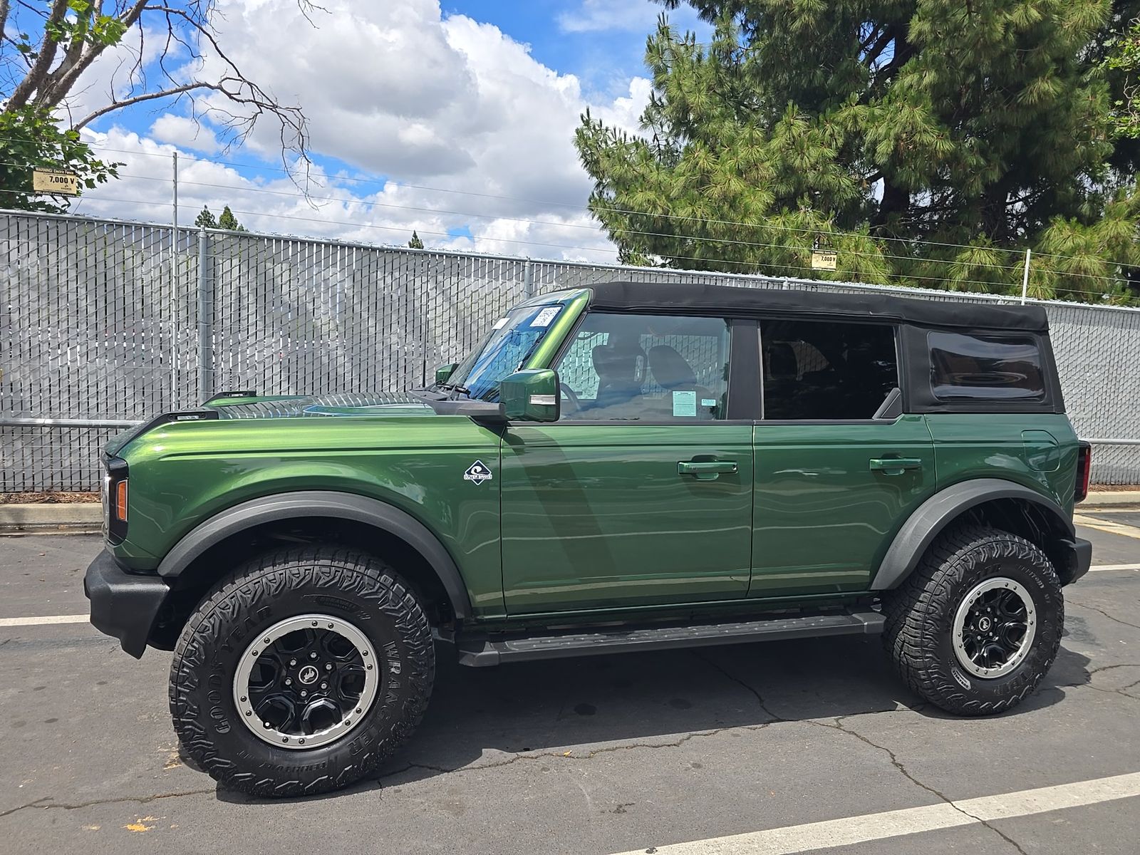 FORD BRONCO - 1