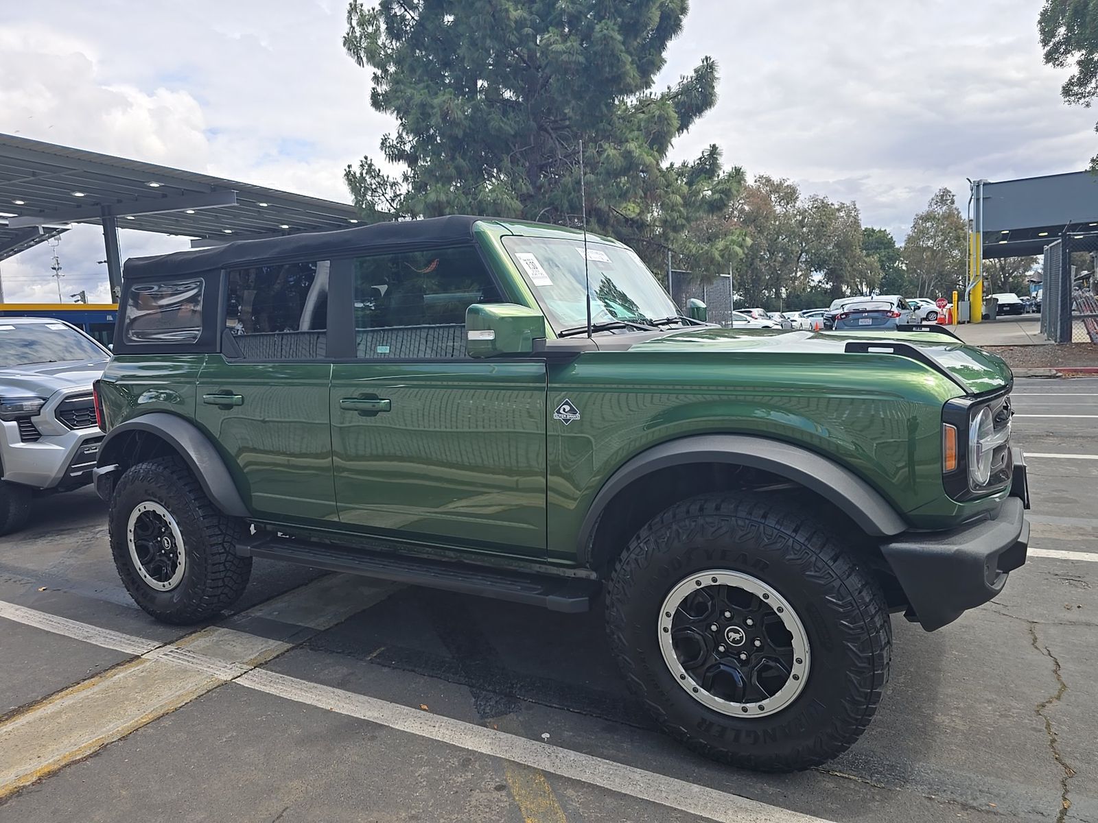 FORD BRONCO - 4