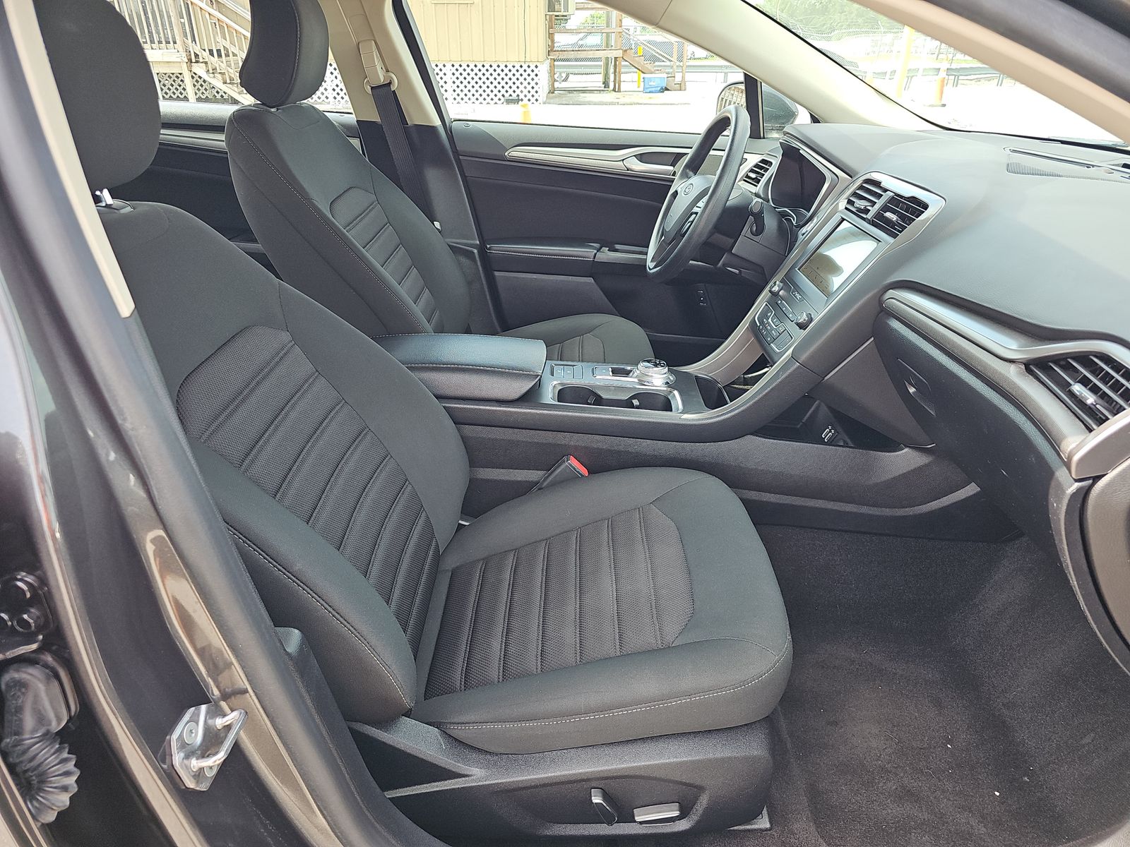FORD FUSION - 9