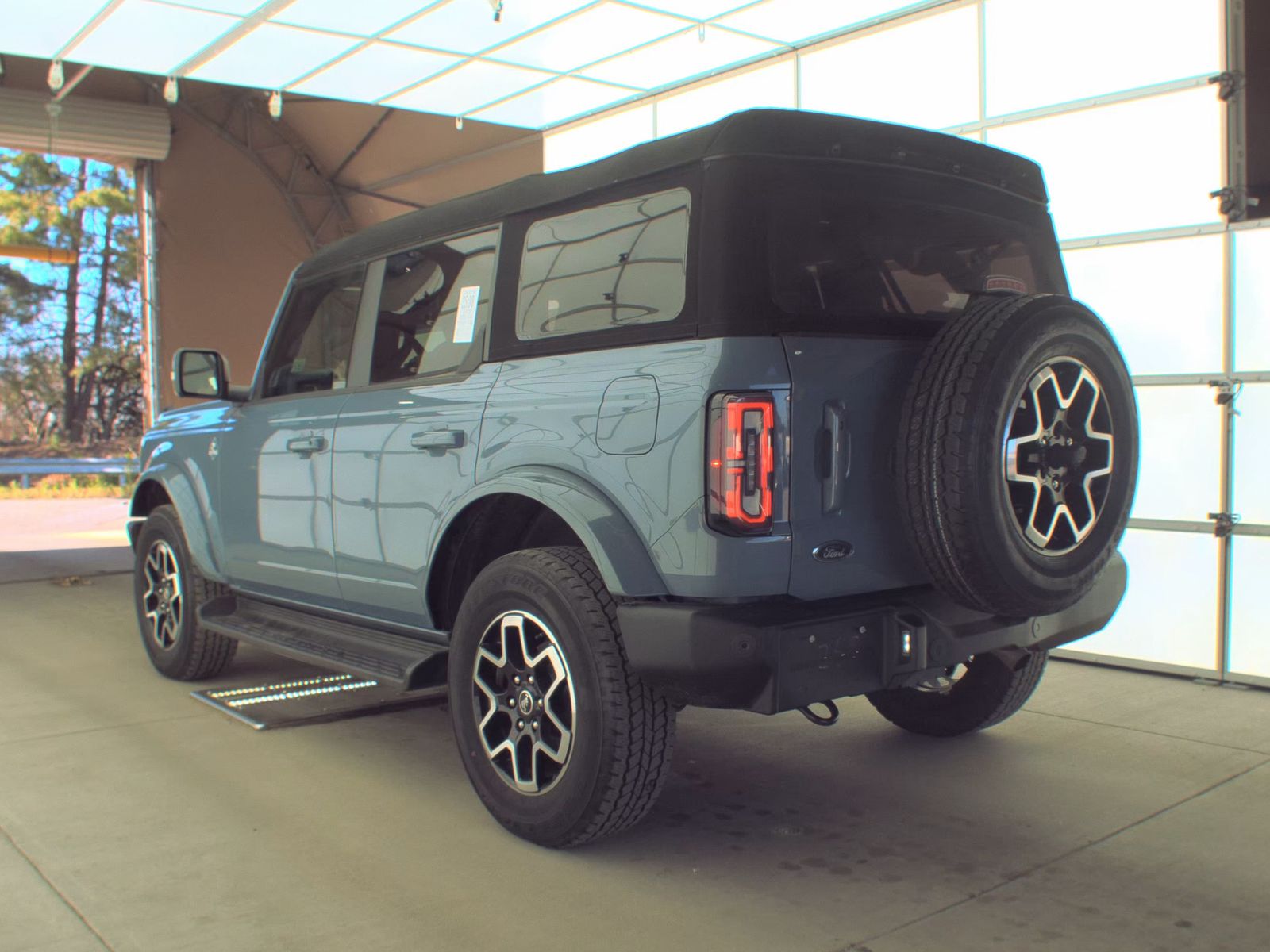 FORD BRONCO - 9