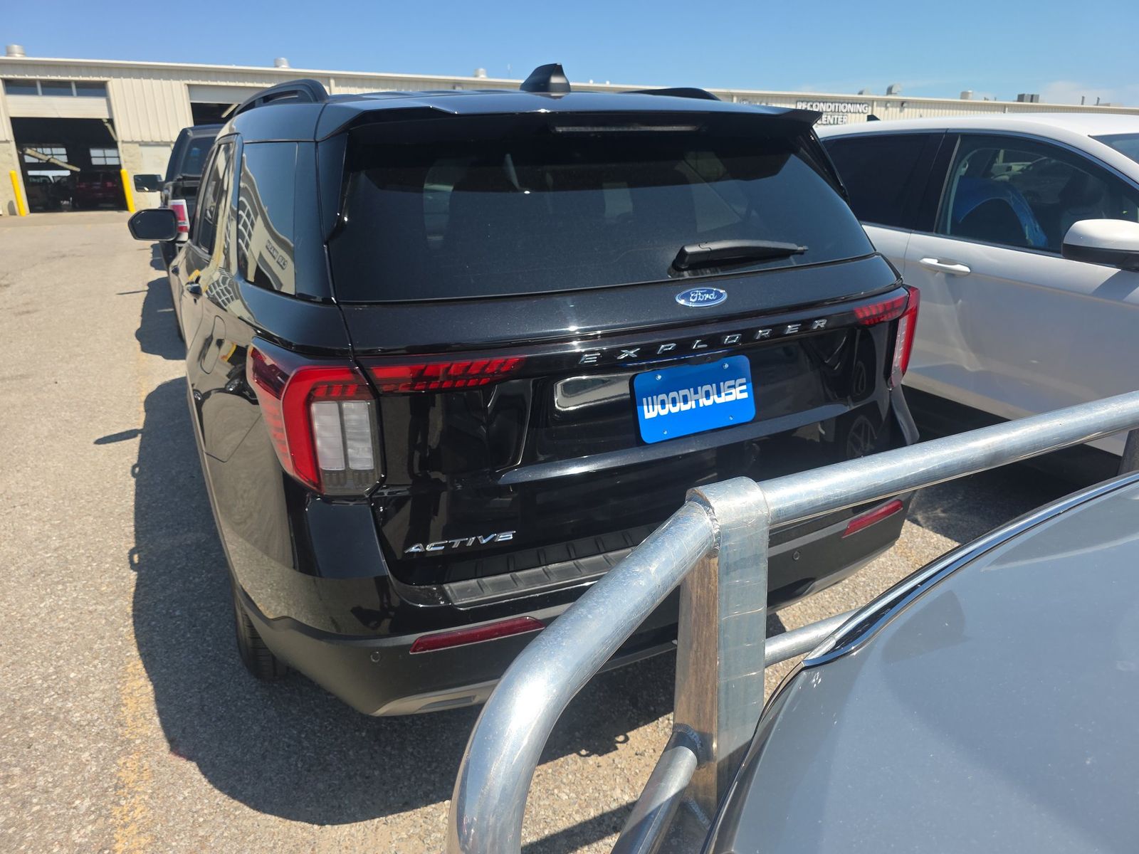 FORD EXPLORER - 6