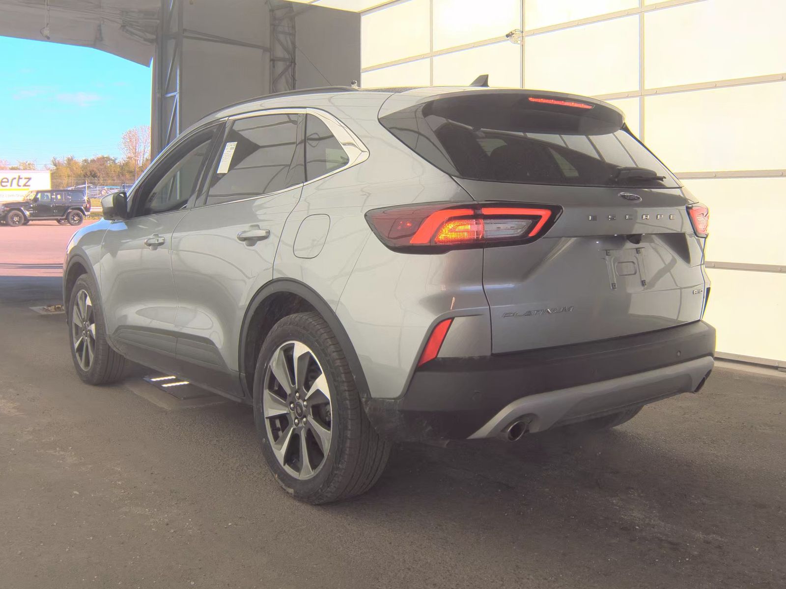 FORD ESCAPE - 7