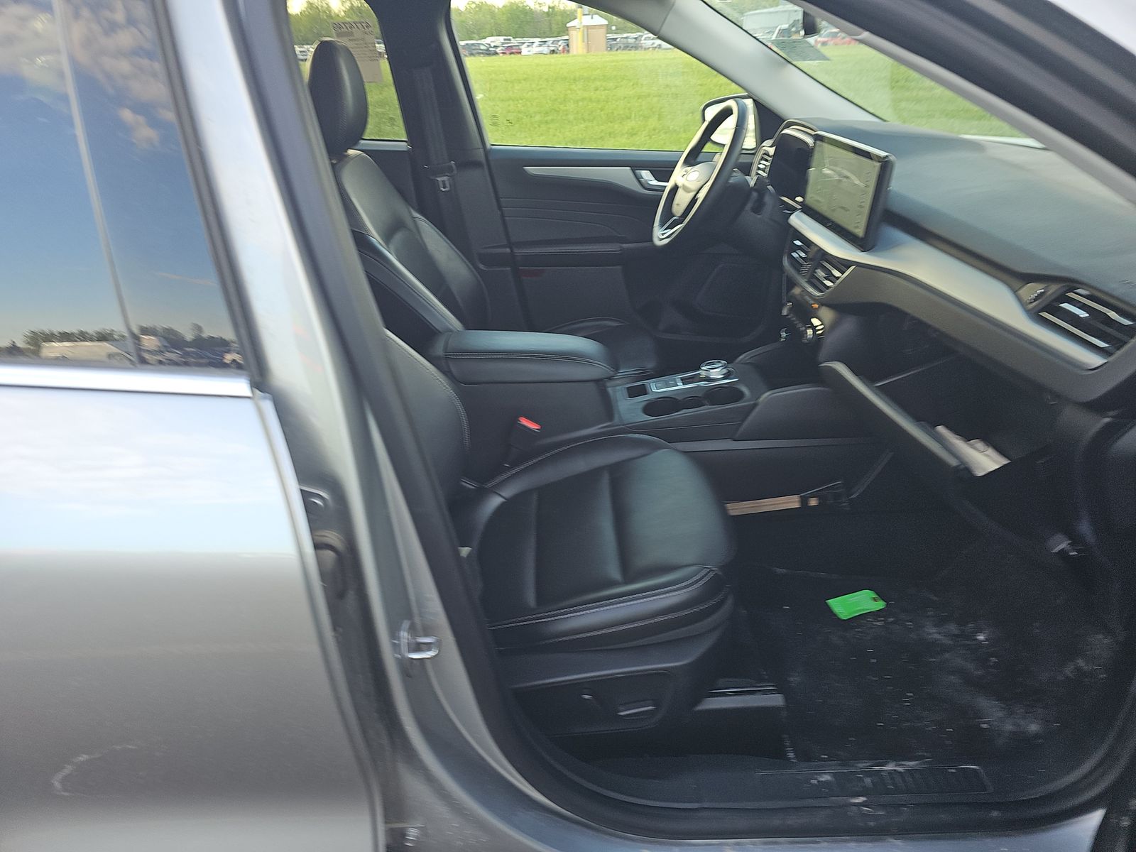 FORD ESCAPE - 9
