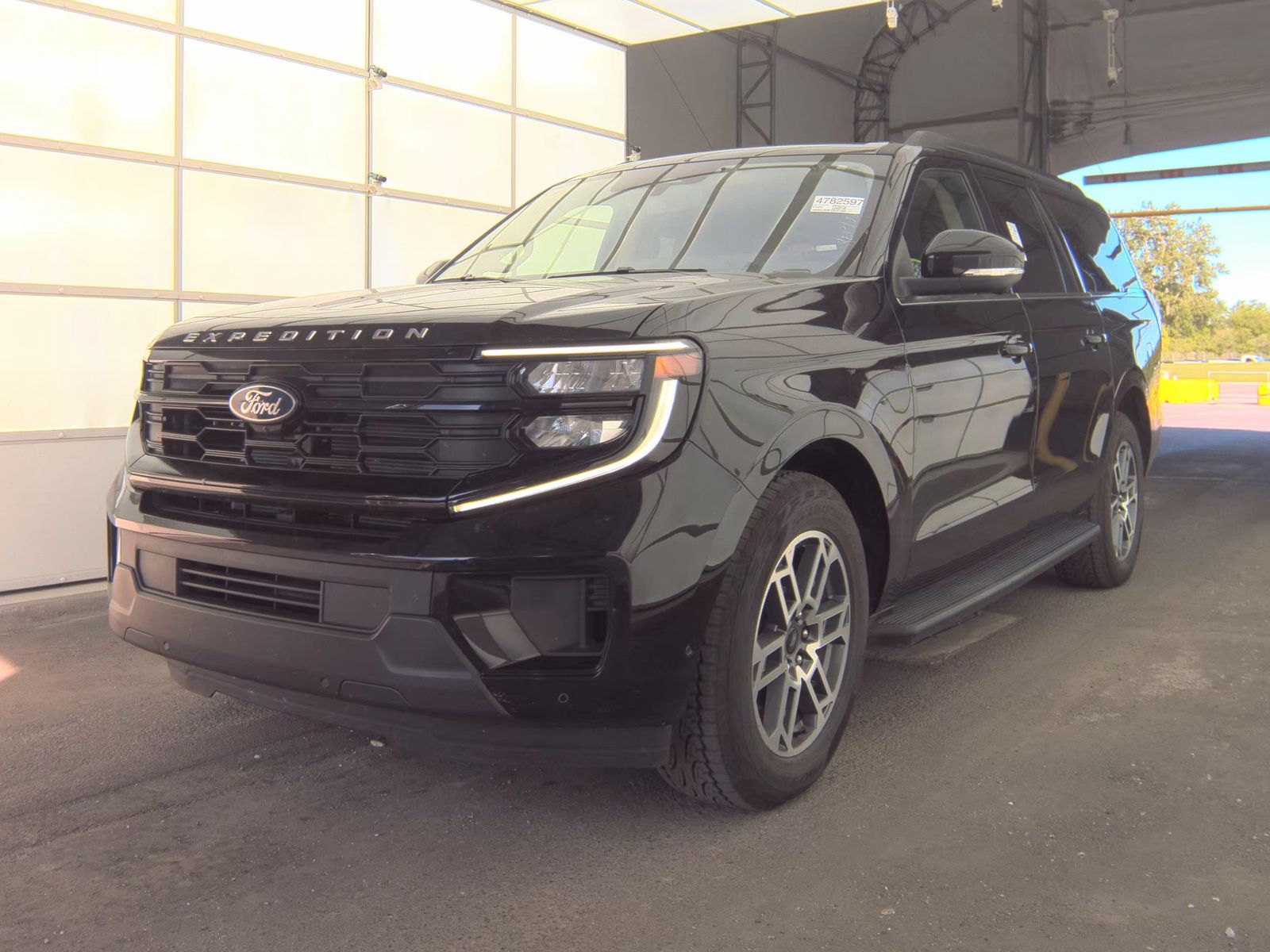 FORD EXPEDITION MAX - 1