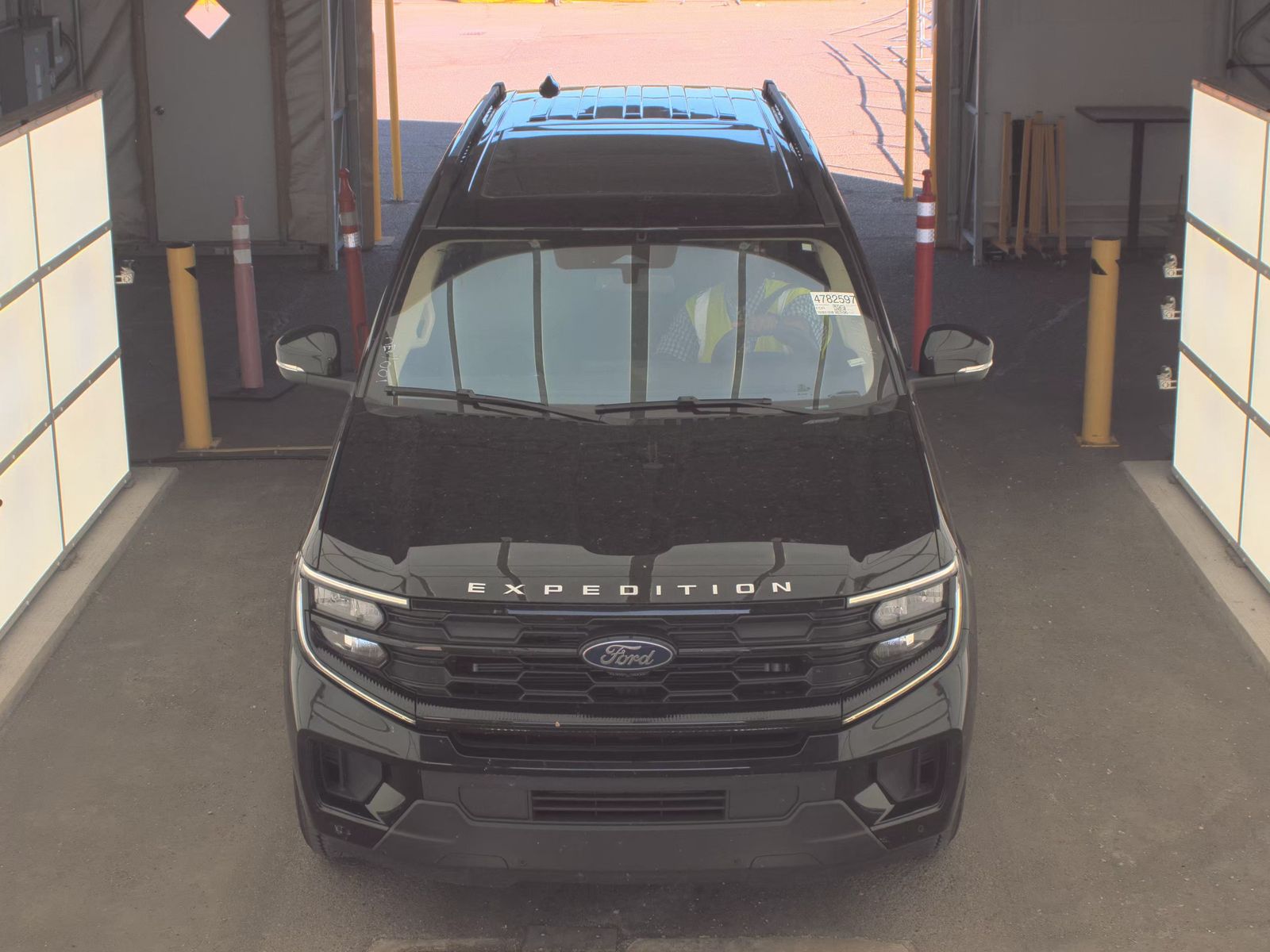 FORD EXPEDITION MAX - 3