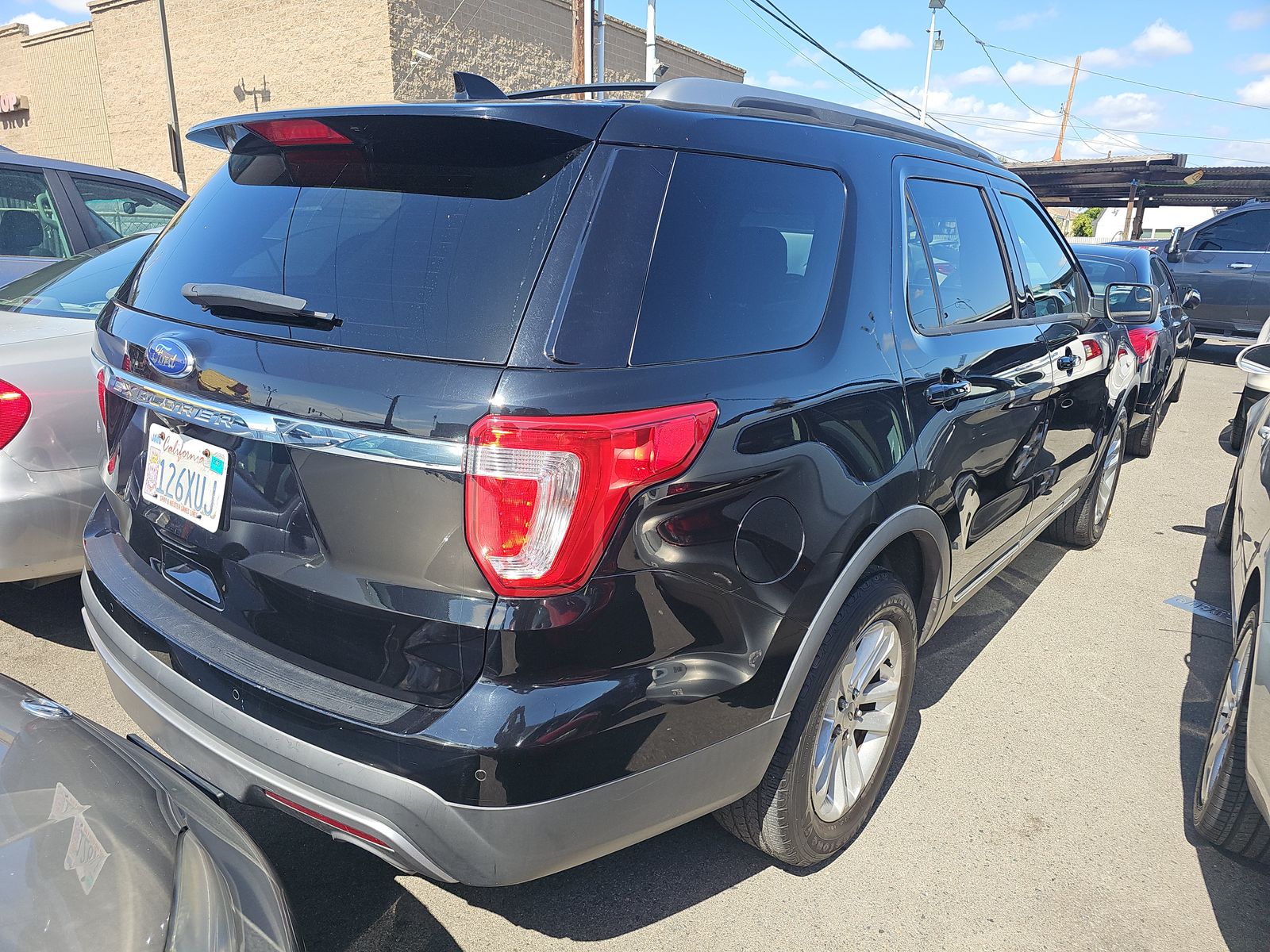 FORD EXPLORER - 5