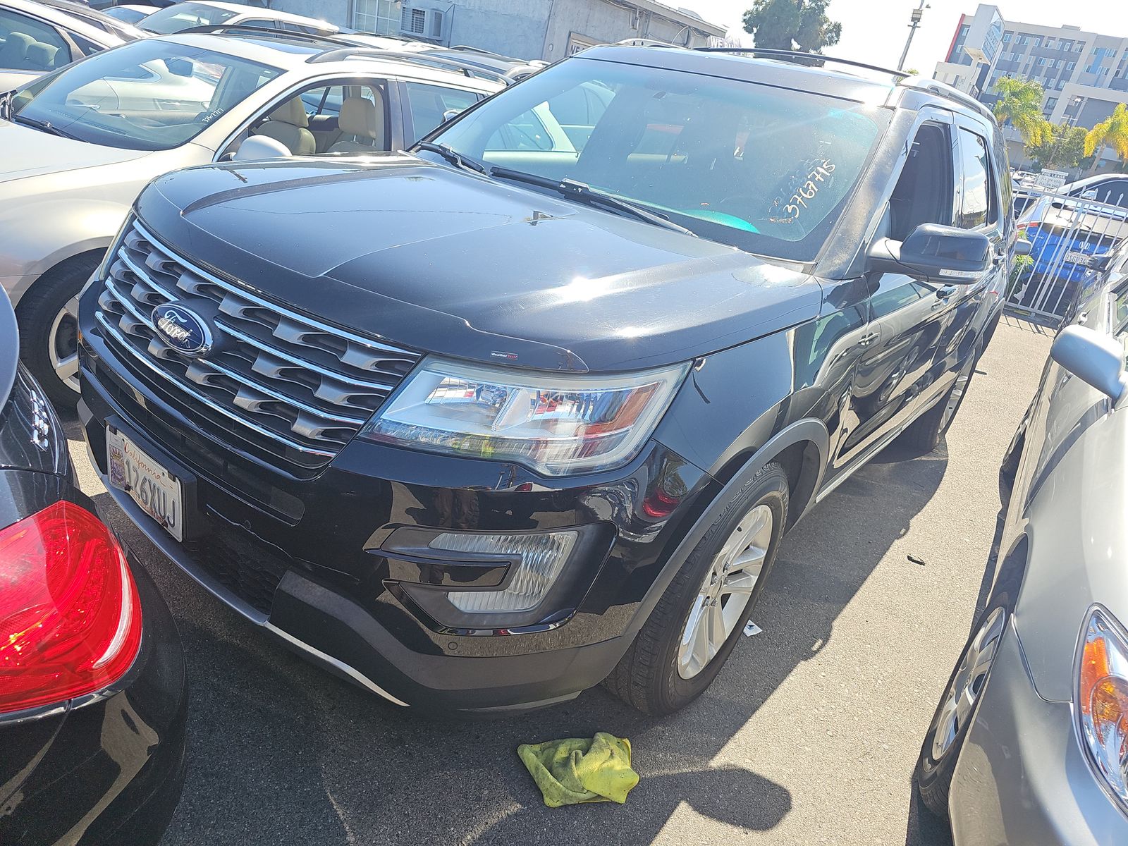 FORD EXPLORER - 1
