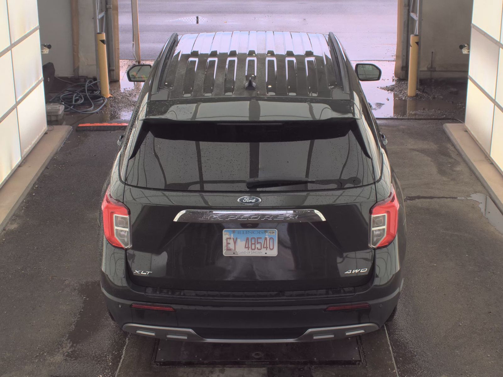 FORD EXPLORER - 6