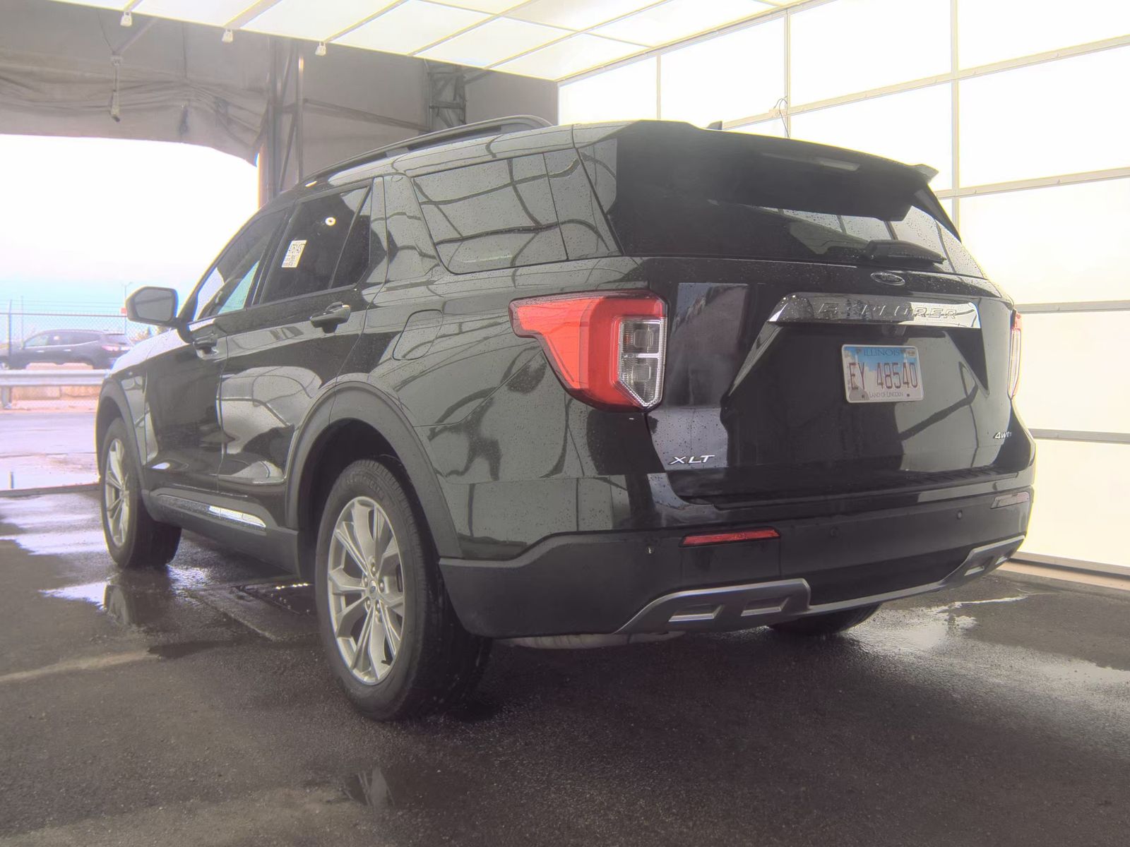 FORD EXPLORER - 7