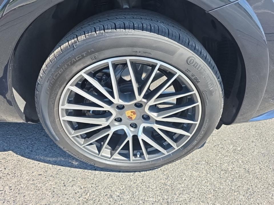 PORSCHE CAYENNE - 10