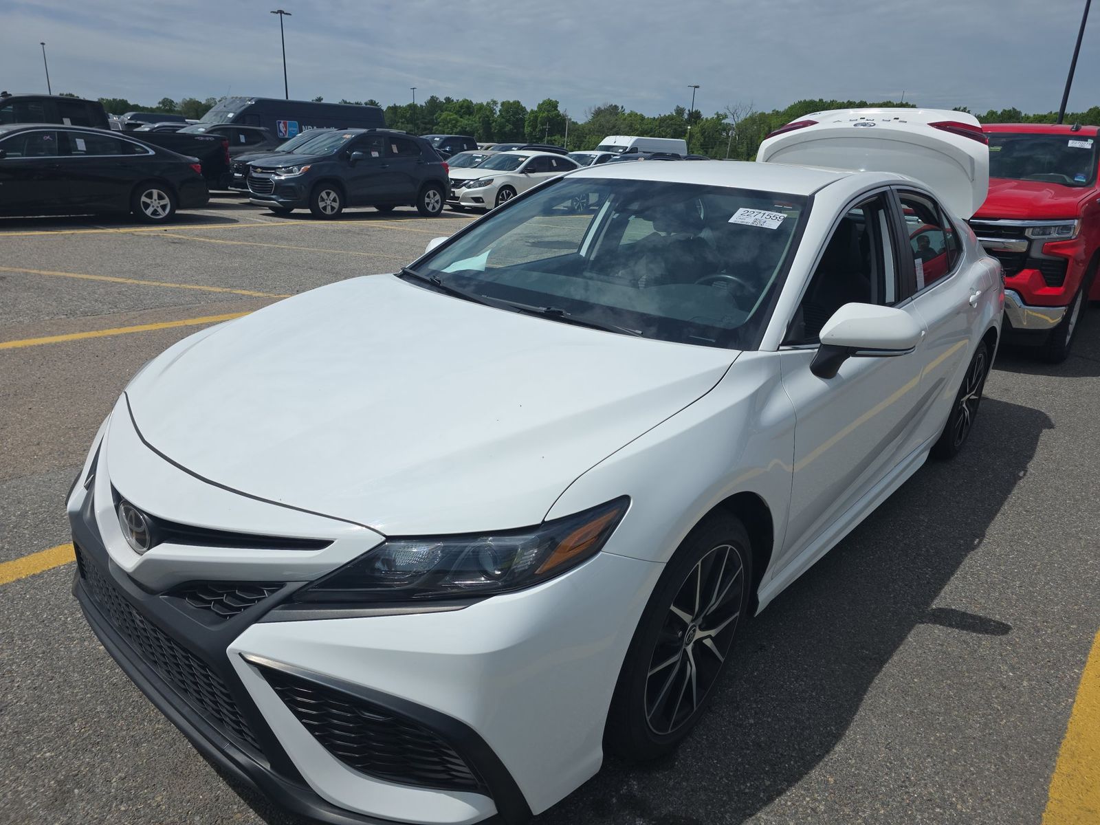 TOYOTA CAMRY - 1